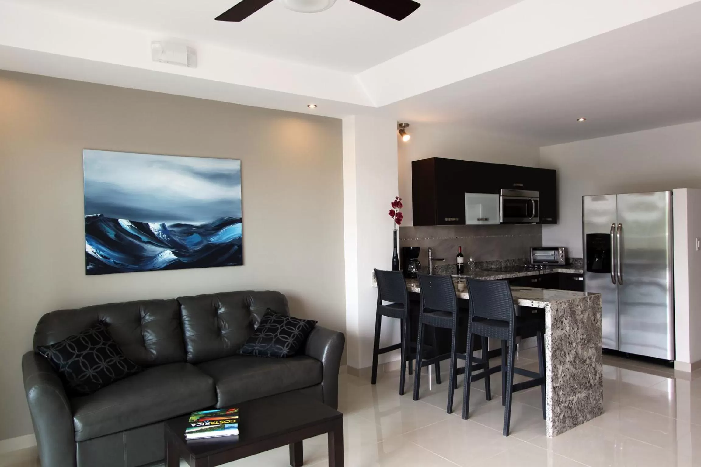 Kitchen or kitchenette in Oceano Boutique Hotel & Bistró