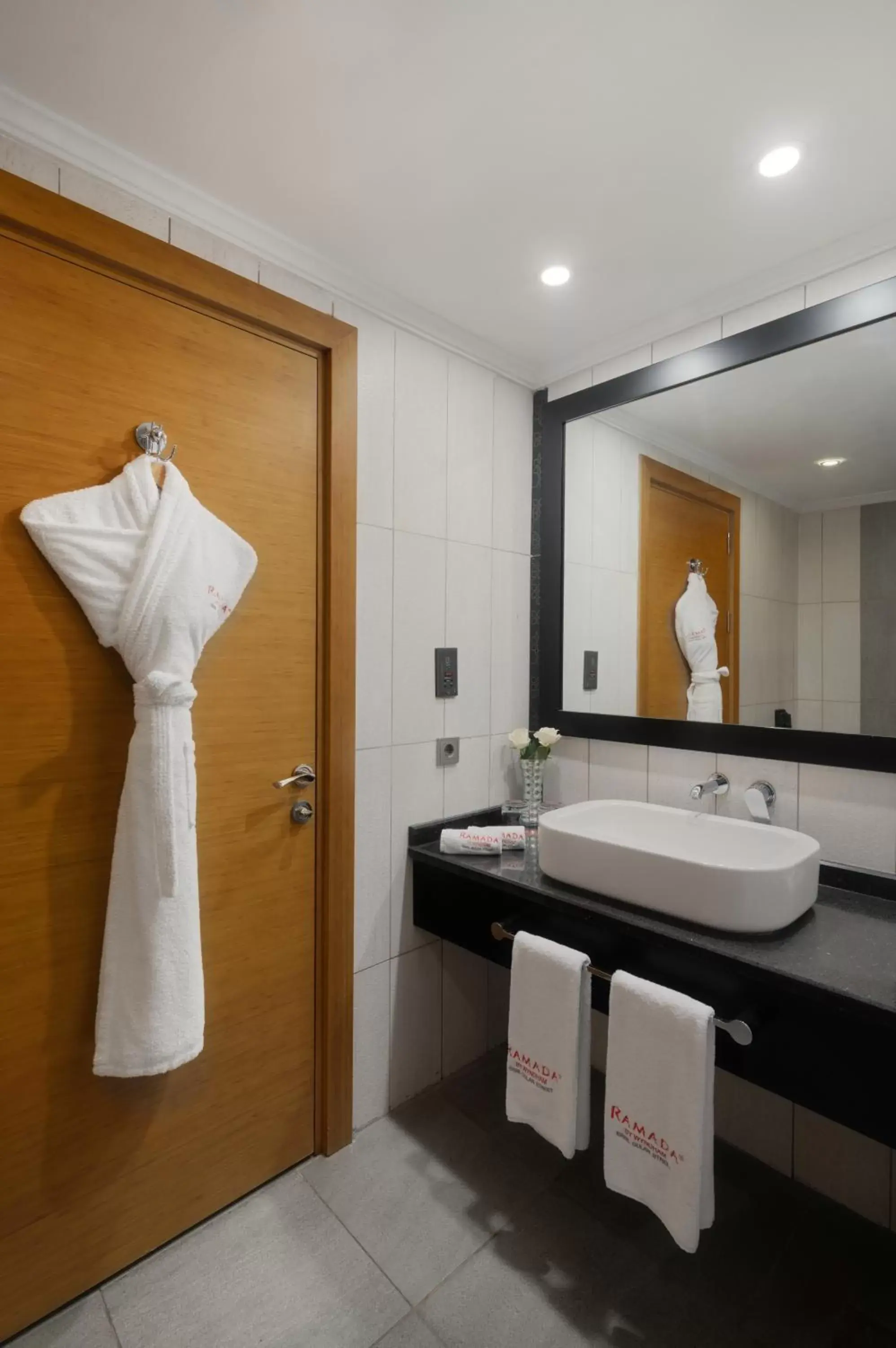 Bathroom in Ramada by Wyndham Erbil Gulan Street