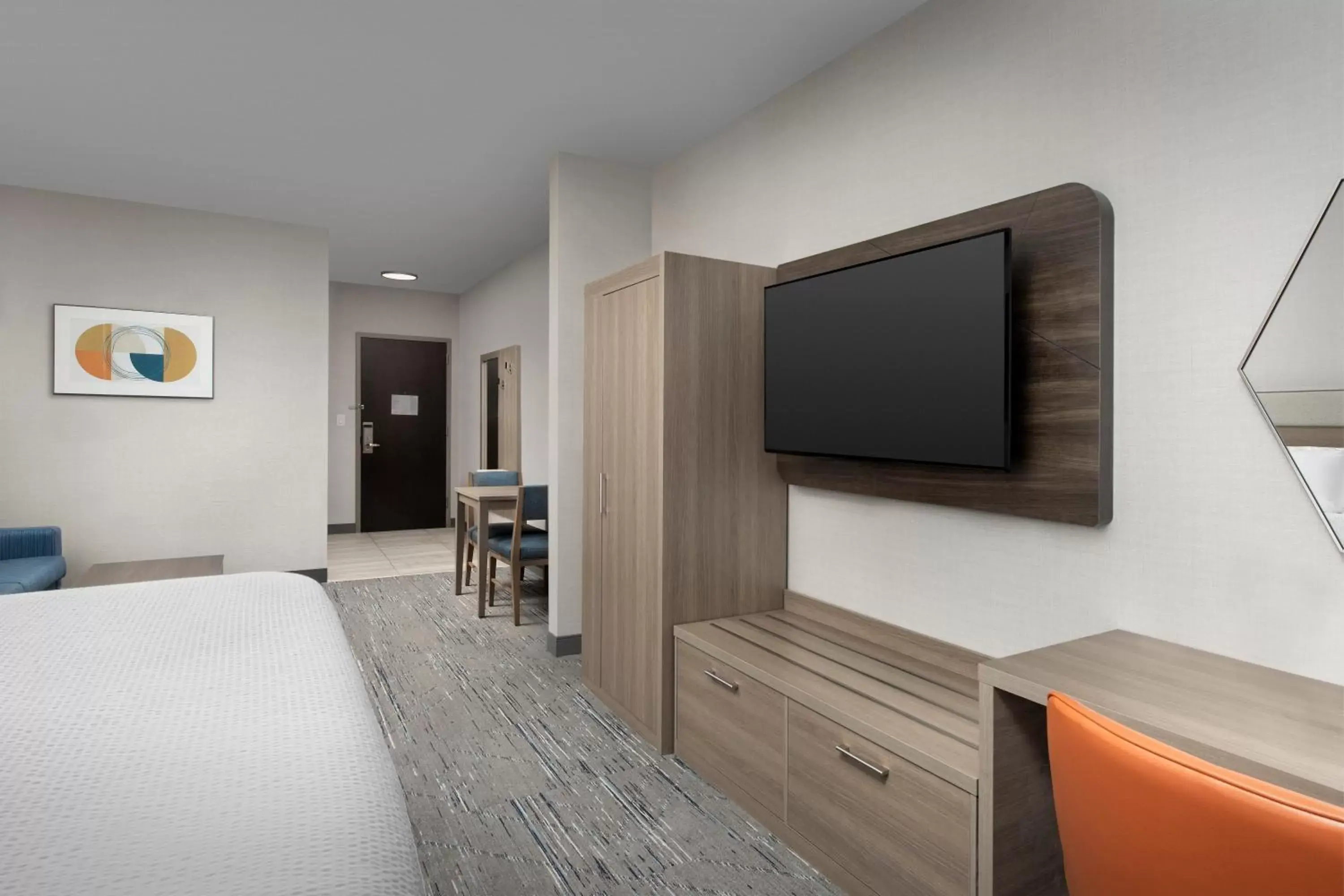 TV/Entertainment Center in Holiday Inn Express Hotel & Suites Knoxville-Clinton, an IHG Hotel