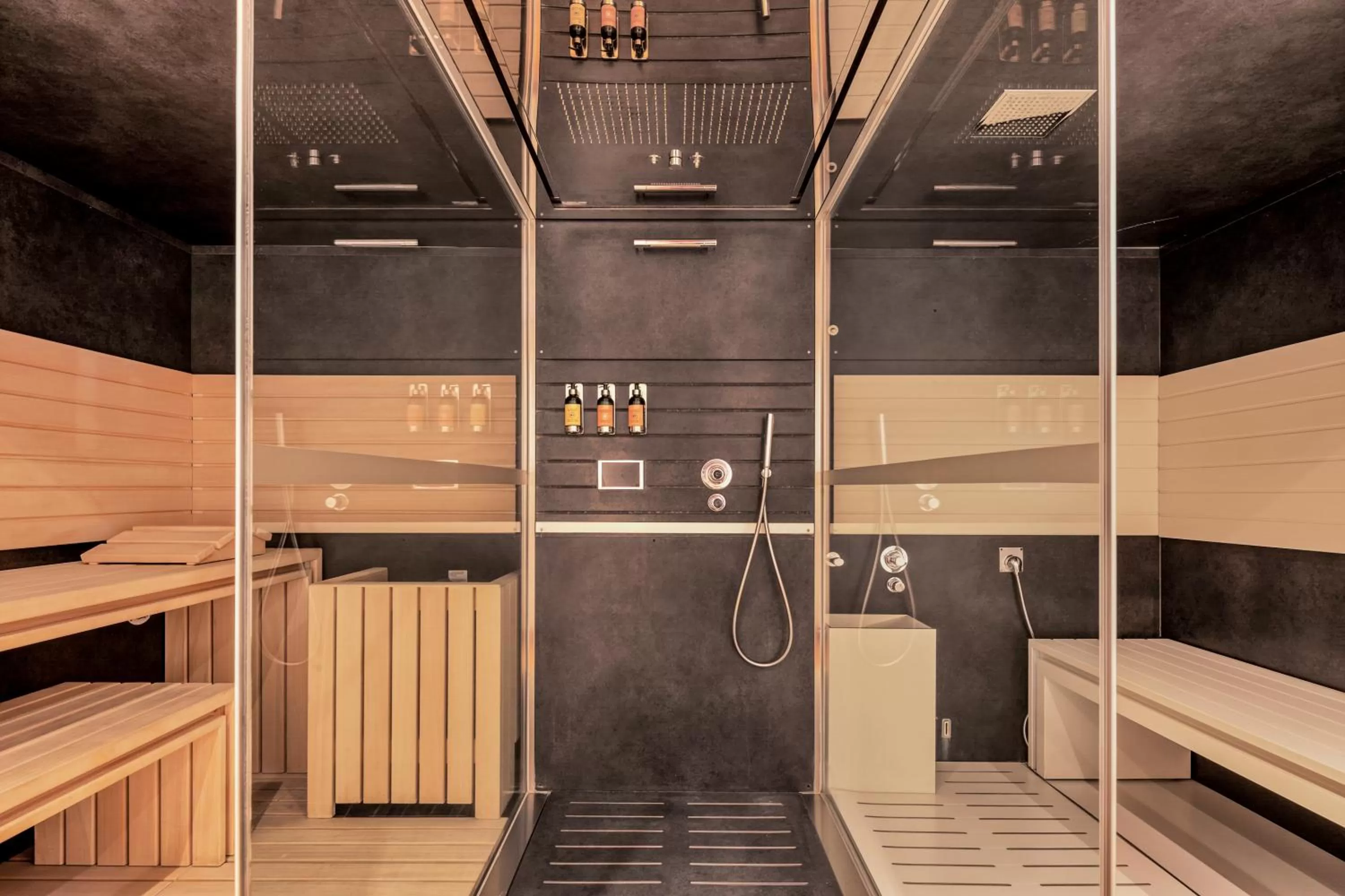 Shower in Grand Fiesta Americana Puebla Angelópolis