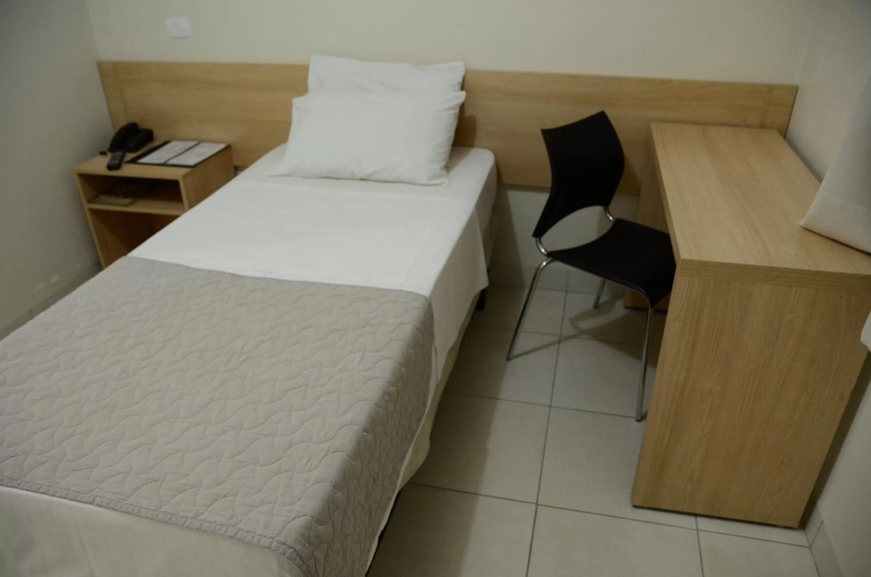 Bed in Hotel Capital