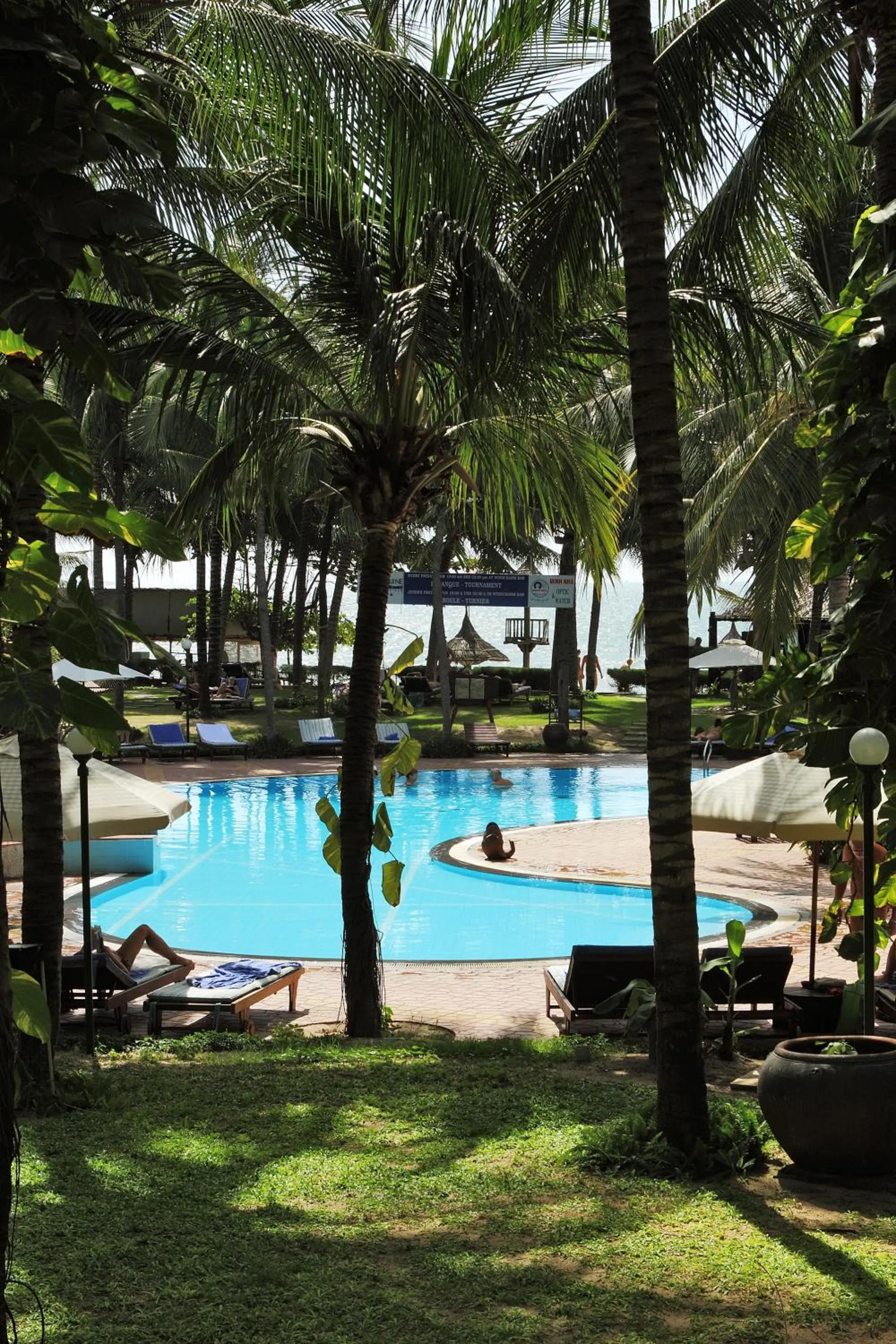 Swimming pool in Saigon Mui Ne Resort