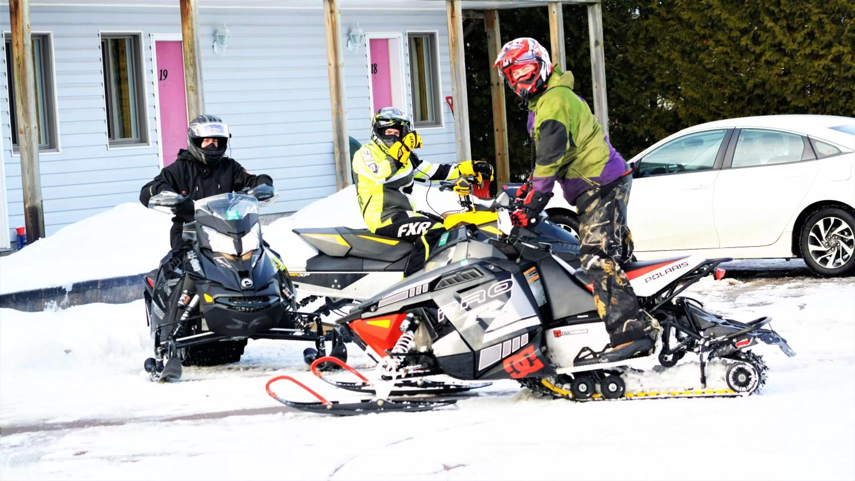 Winter in Knights Inn Colonial Fireside Inn