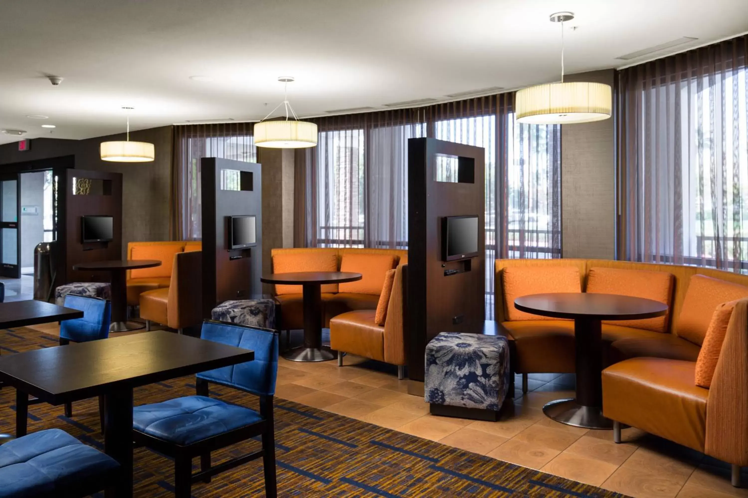 Other, Lounge/Bar in Courtyard by Marriott Rancho Cucamonga
