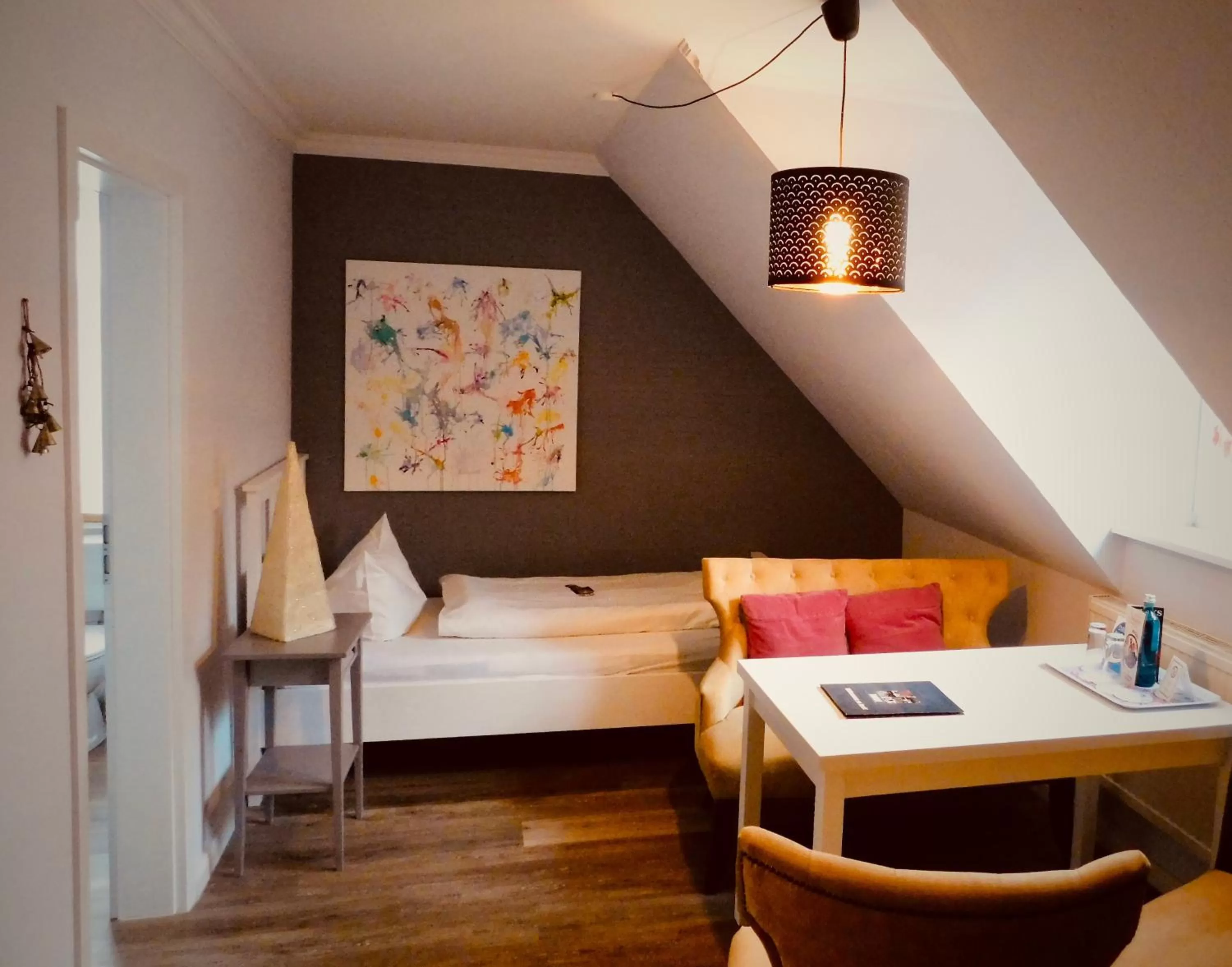 Bed in Stadthotel-Garni Smutje