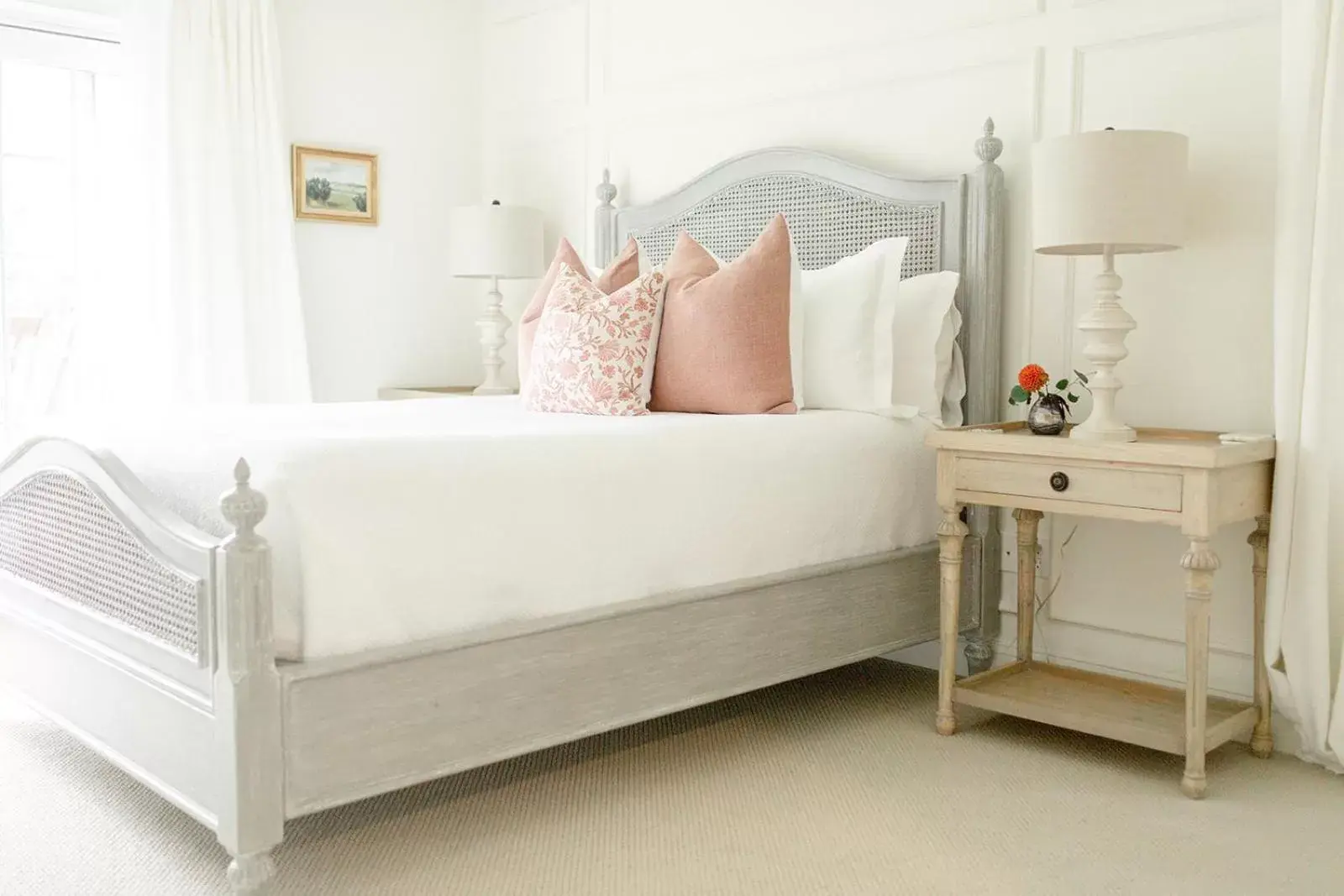 Queen Room with Balcony in Fairville Inn Queen Room with Balcony in Fairville Inn