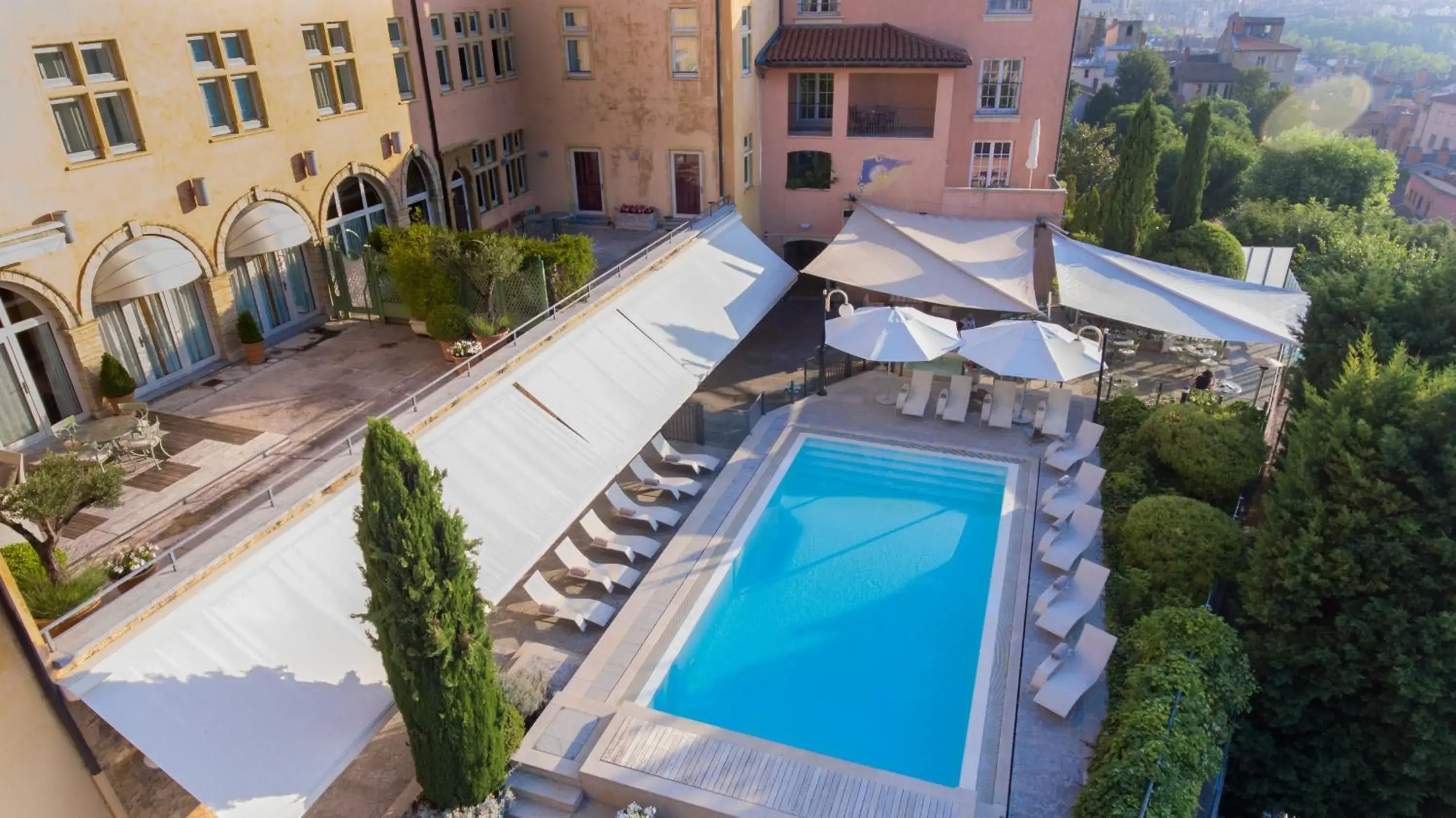 Swimming pool, Pool View in Villa Florentine