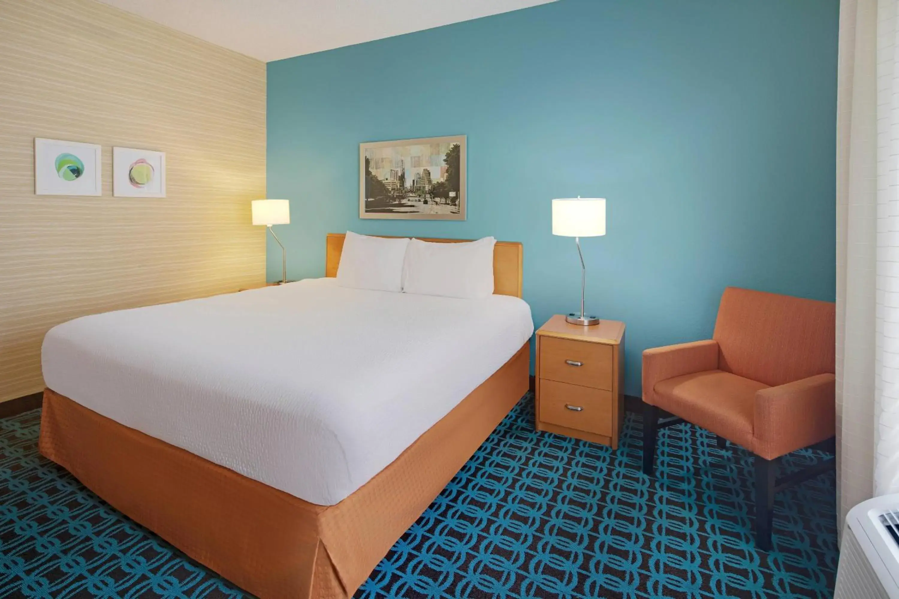 Bedroom, Bed in Fairfield Inn & Suites Austin University Area