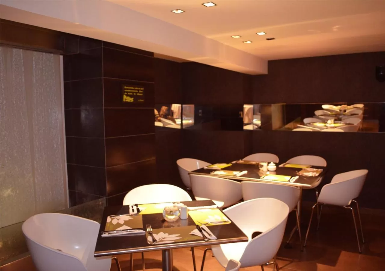 Restaurant/places to eat in San Simon Hotel Pereira By Soratama