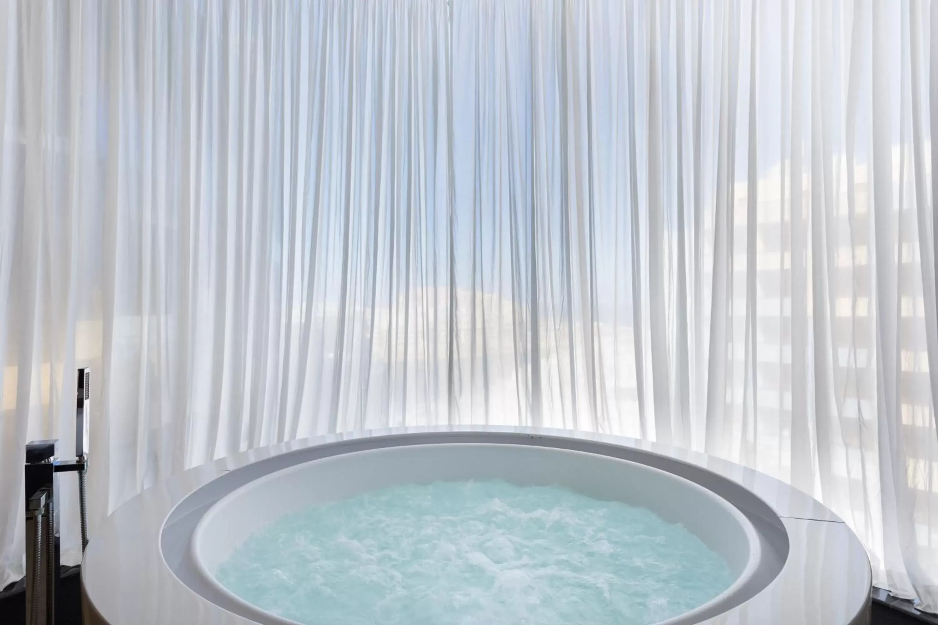 Hot Tub in Hugo's Boutique Hotel - Adults Only