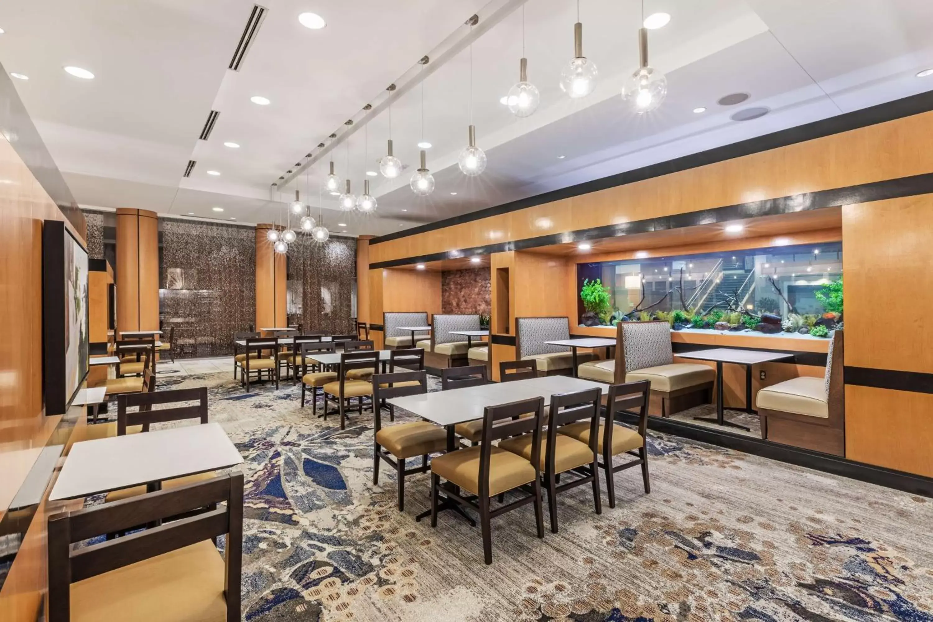 Restaurant/Places to Eat in Embassy Suites by Hilton Houston-Energy Corridor