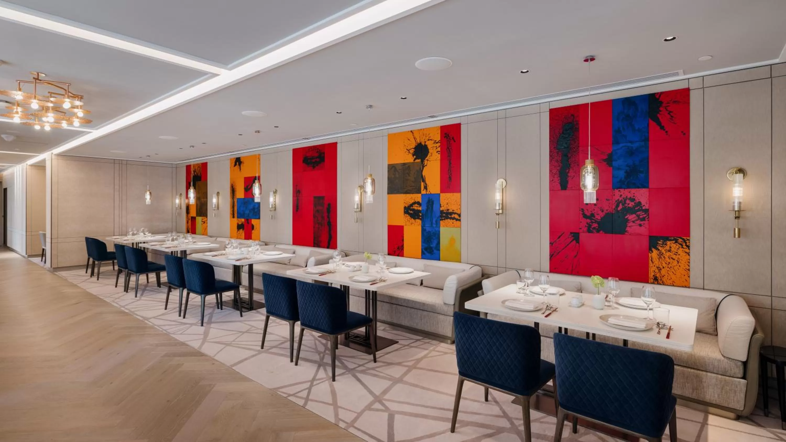 Restaurant/places to eat in The Langham, Gold Coast and Jewel Residences