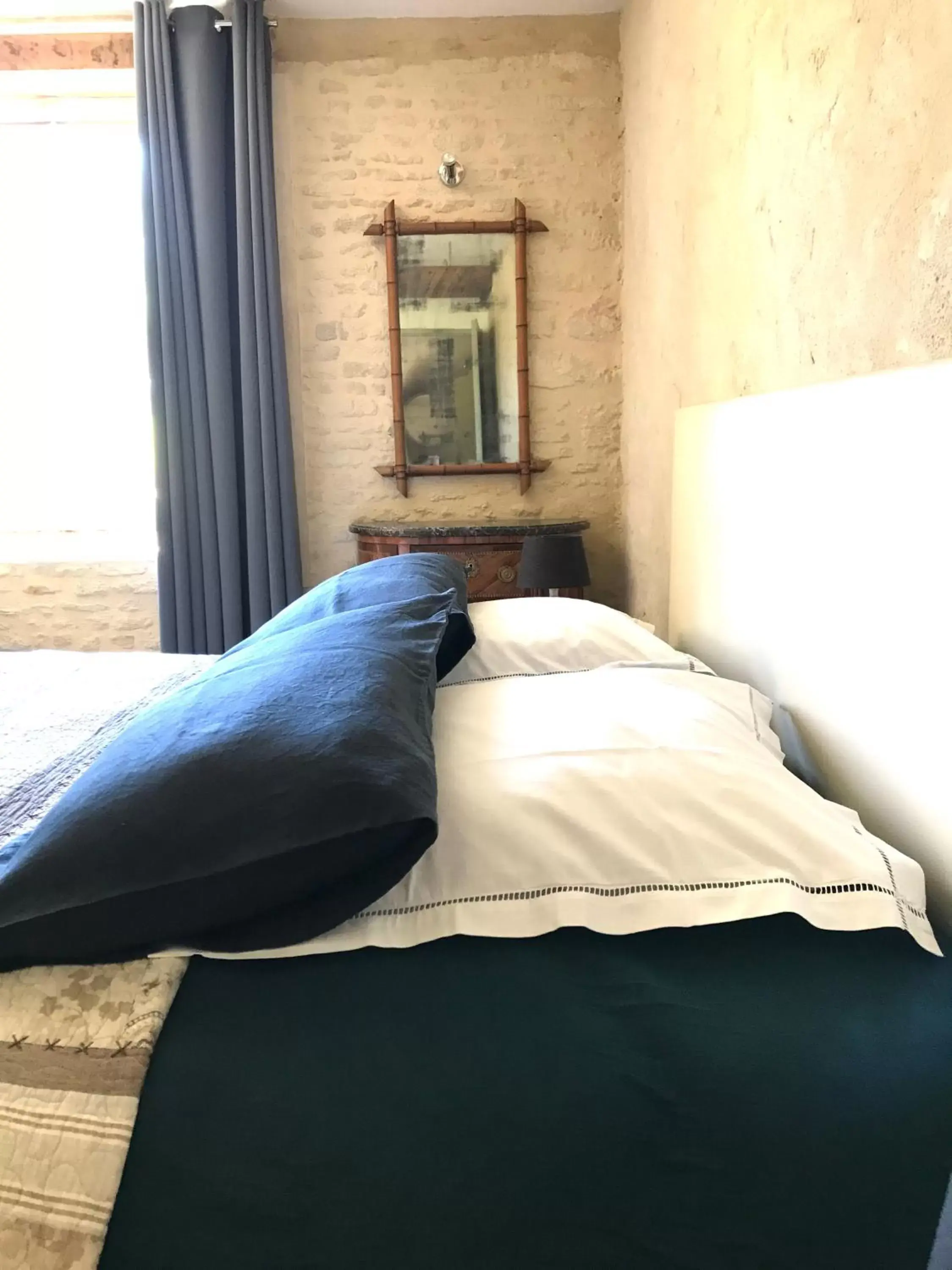 Bedroom, Bed in Les Granges Pelloquin