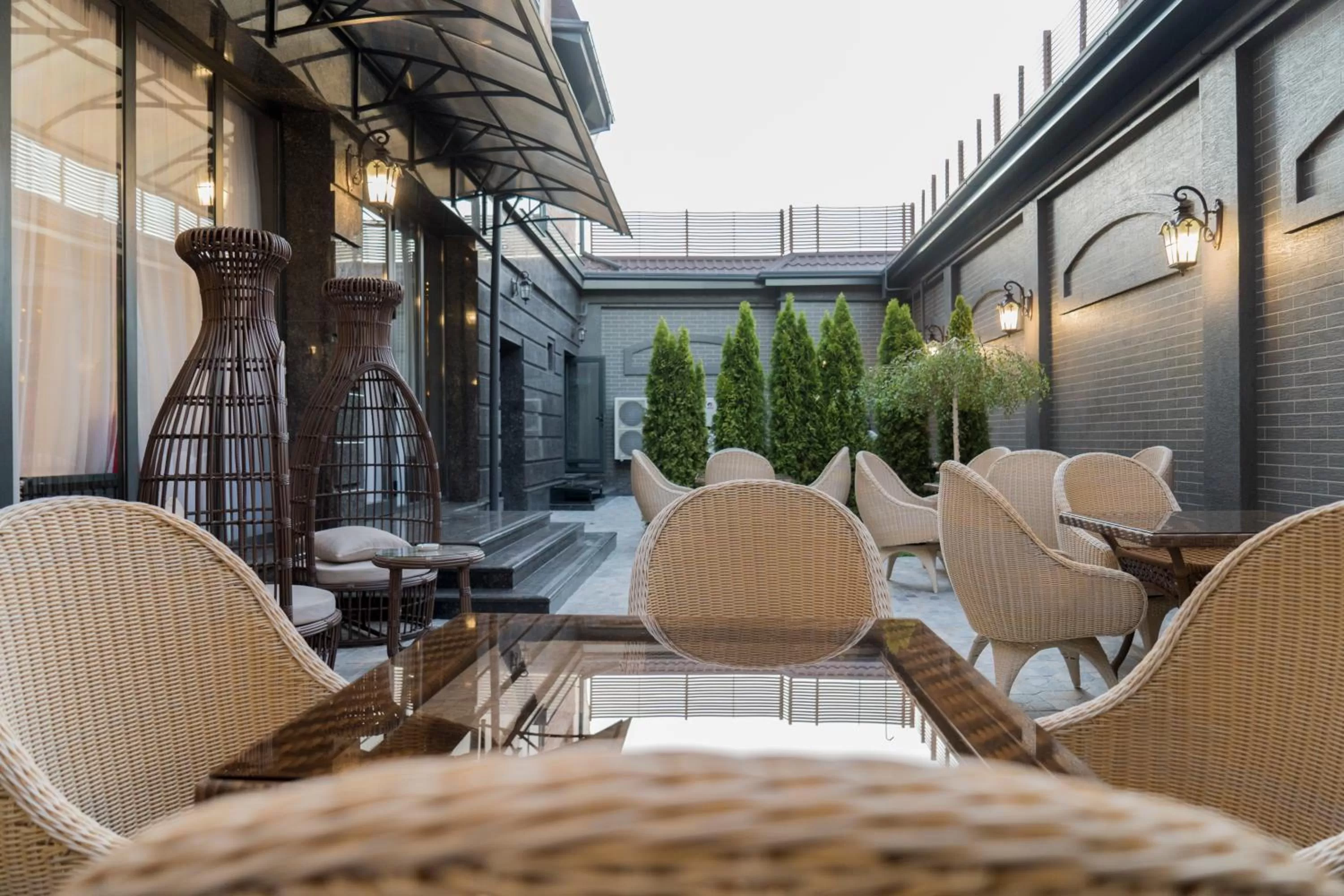 Lounge or bar in OSCAR BOUTIQUE HOTEL