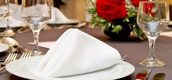 Restaurant/places to eat in Embaixador Hotel & Centro de Eventos by Fast10