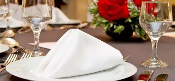 Restaurant/places to eat in Embaixador Hotel & Centro de Eventos by Fast10 Restaurant/places to eat in Embaixador Hotel & Centro de Eventos by Fast10