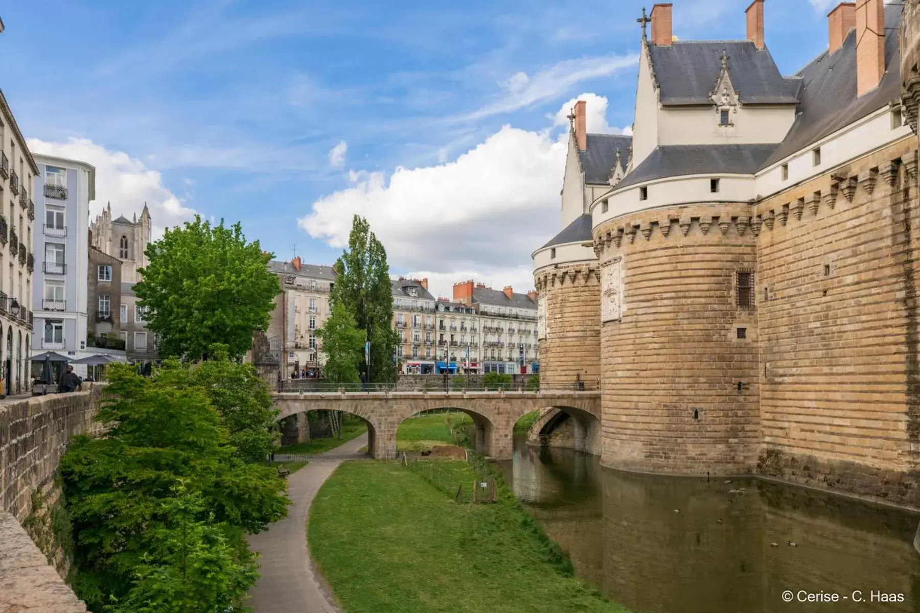 Nearby landmark in Cerise Nantes La Beaujoire