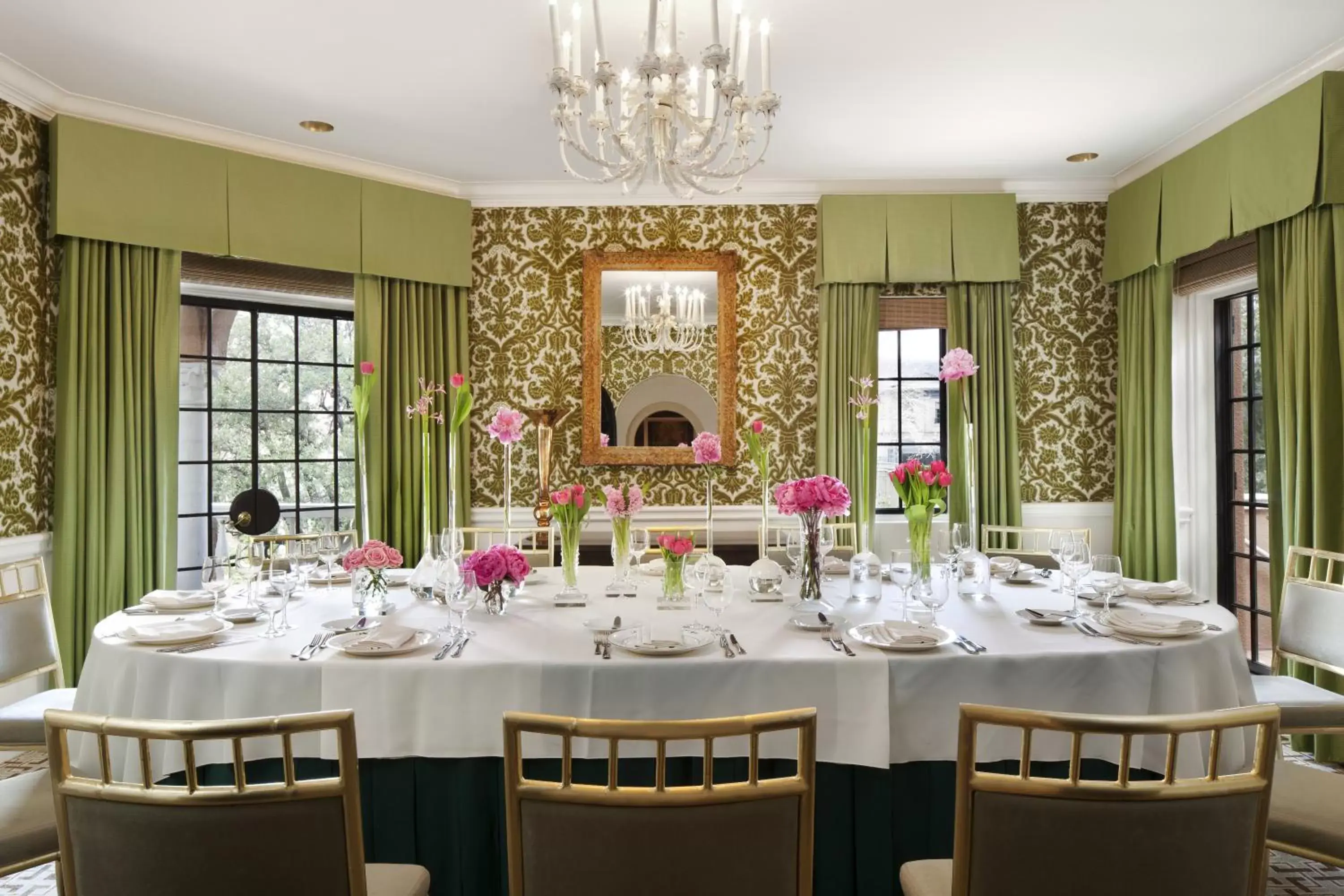 Banquet/Function facilities, Restaurant/Places to Eat in Rosewood Mansion on Turtle Creek