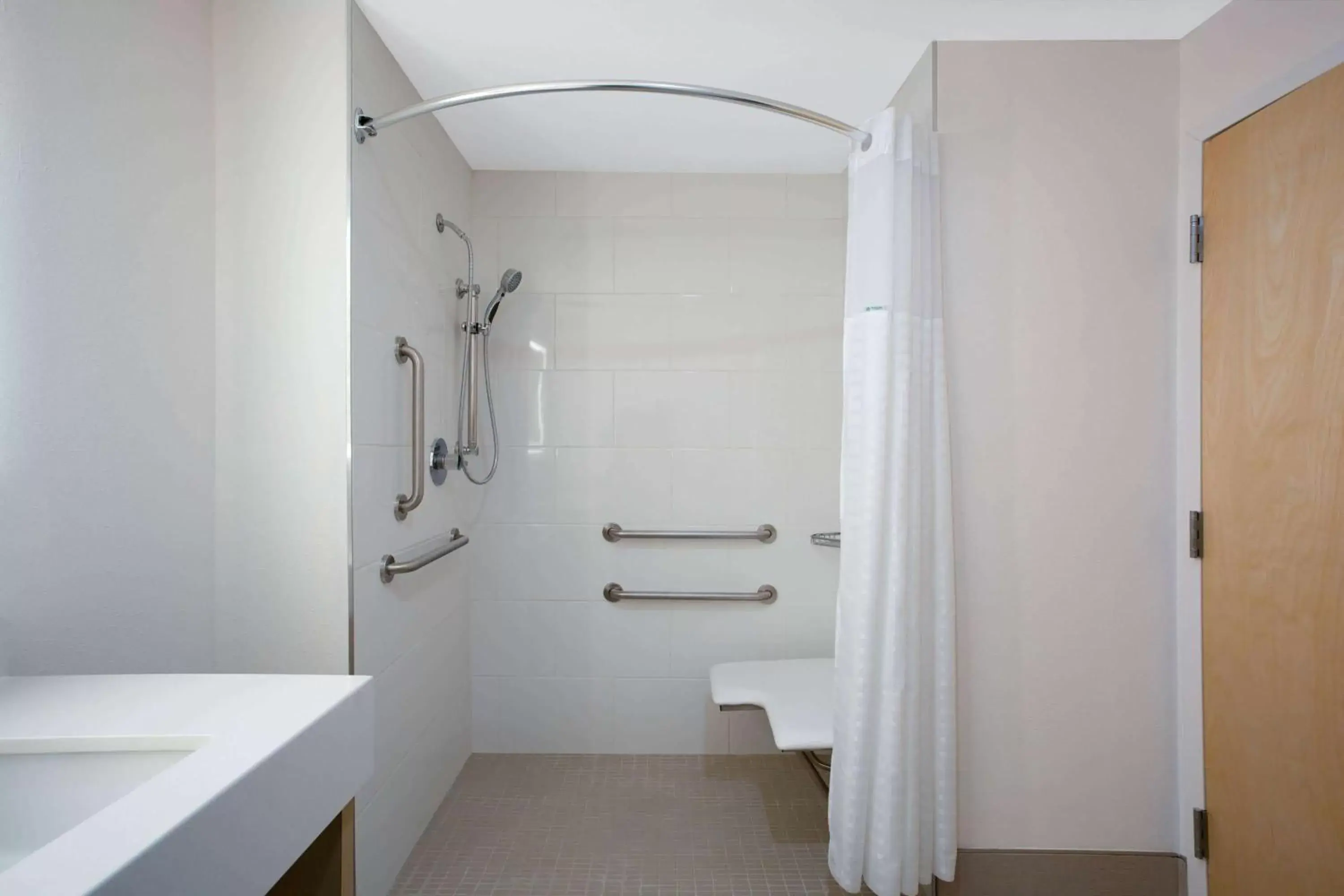 Shower, Bathroom in La Quinta Inn & Suites by Wyndham Manassas, VA- Dulles Airport