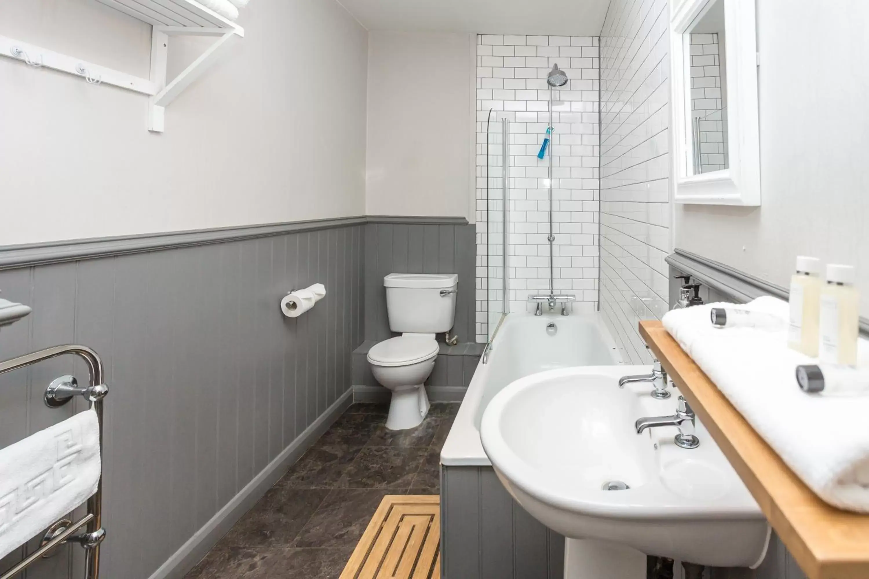 Bathroom in White Hart, Newmarket by Marston's Inns