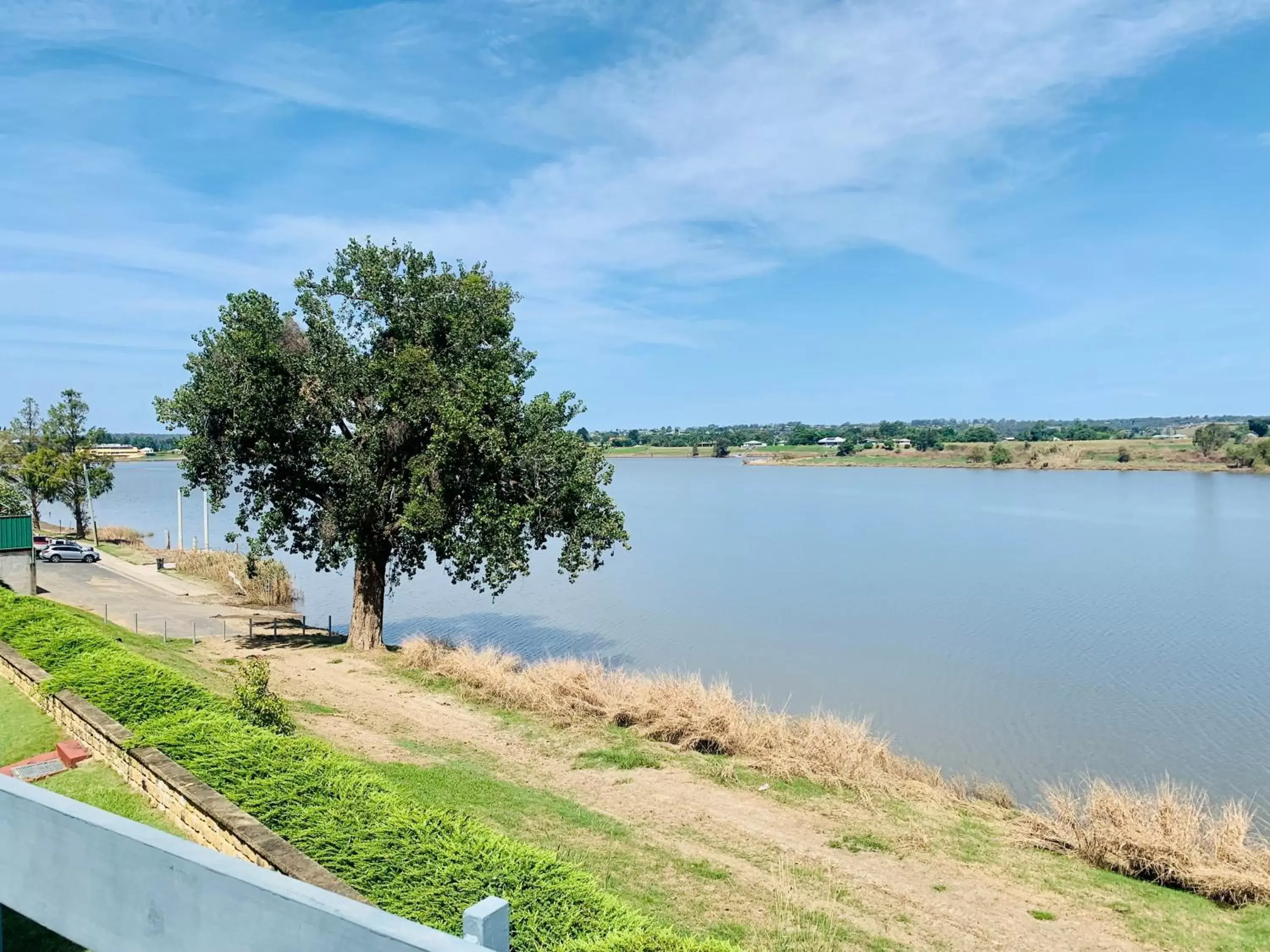 River view in Crown Hotel Motel