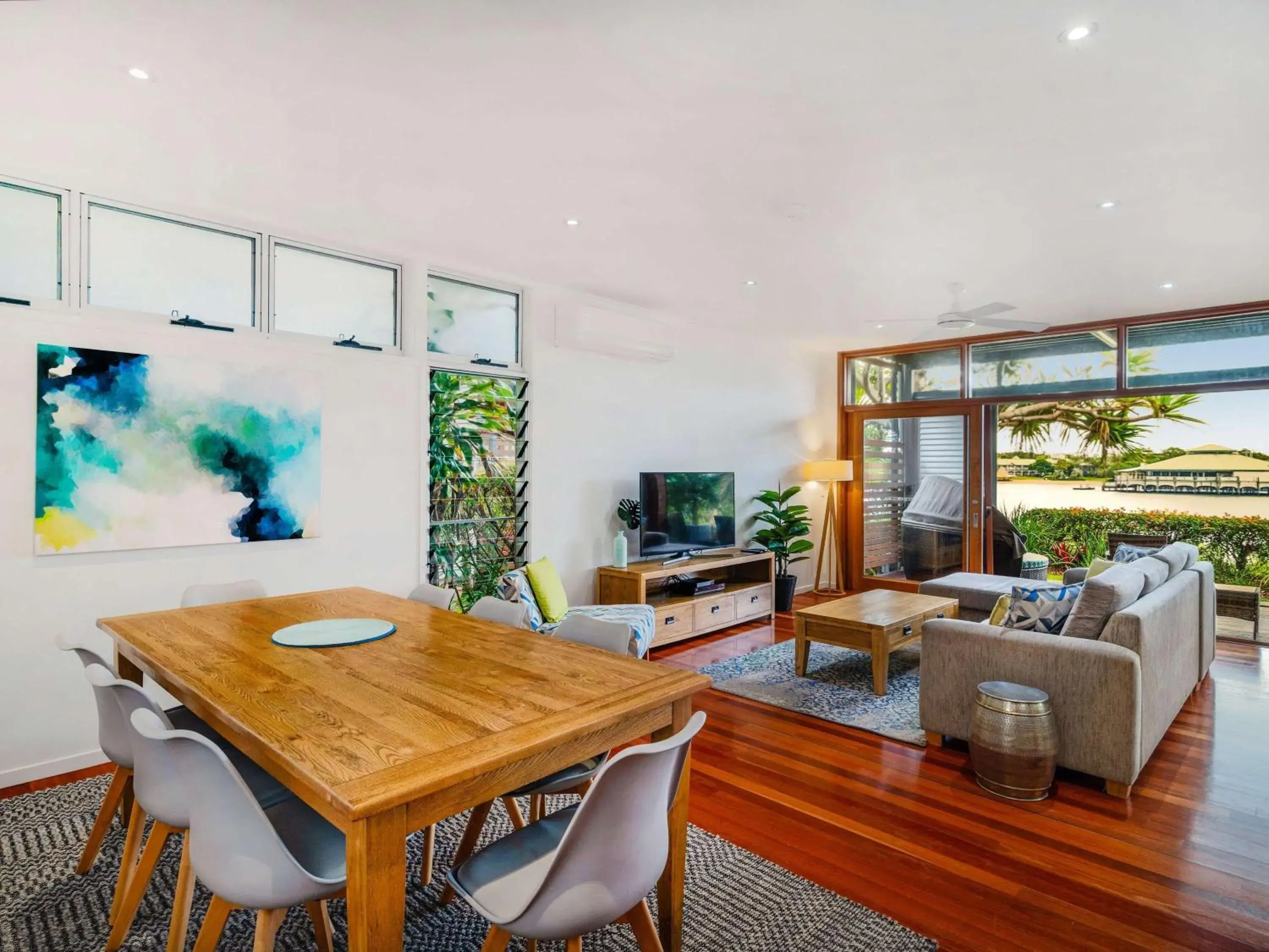 Bedroom, Dining Area in The Sebel Twin Waters