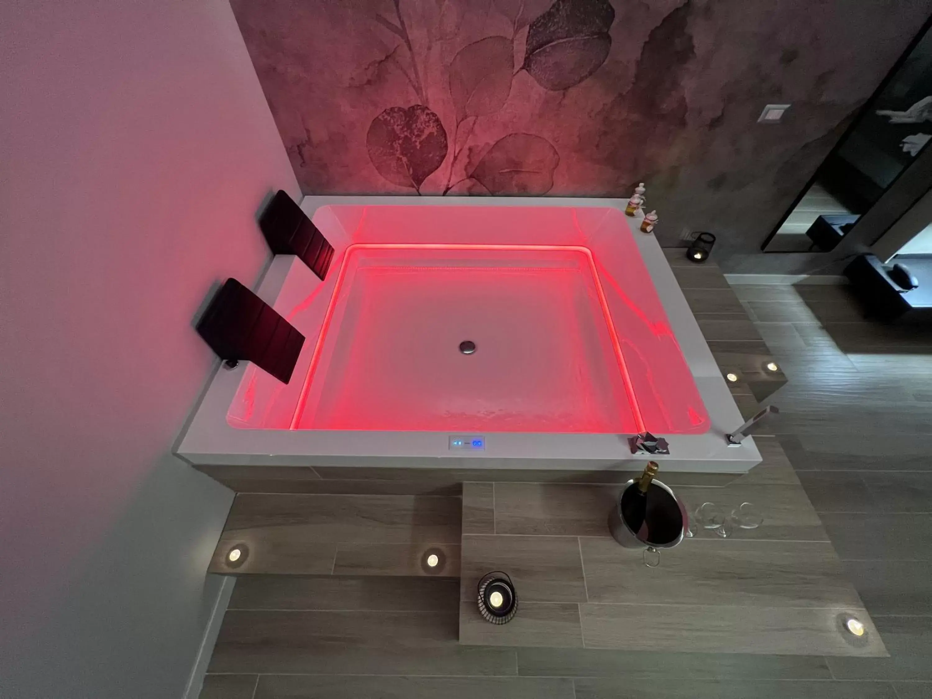 Hot Tub in Pegasus Hotel