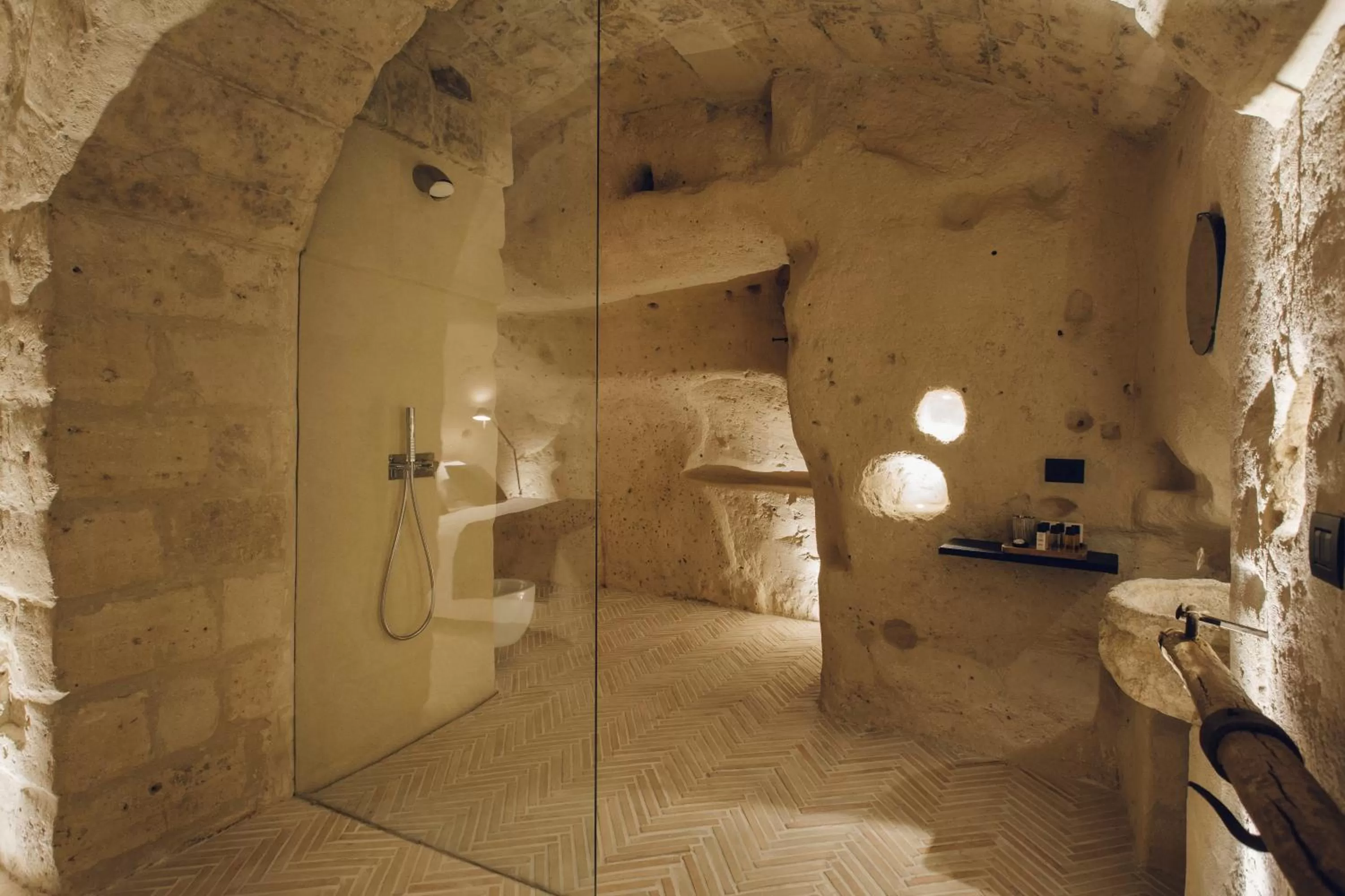 Shower in Il Palazzotto I Residence & Winery