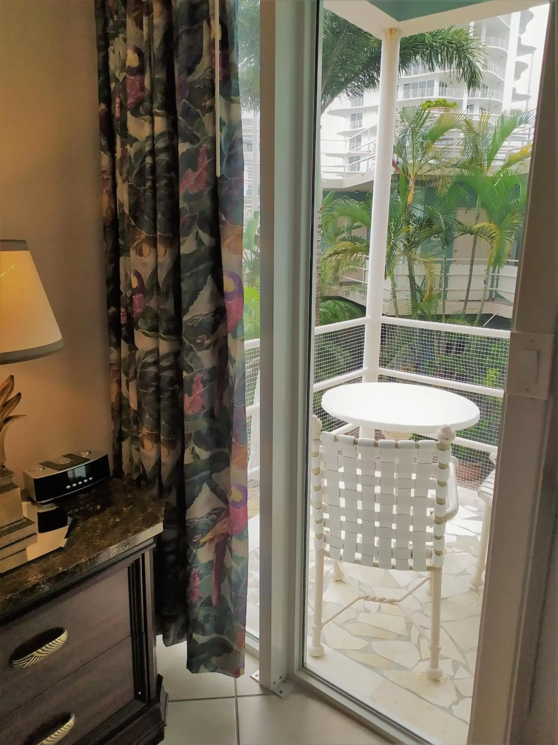 Seating area, Bathroom in Manhattan Tower Apartment Hotel