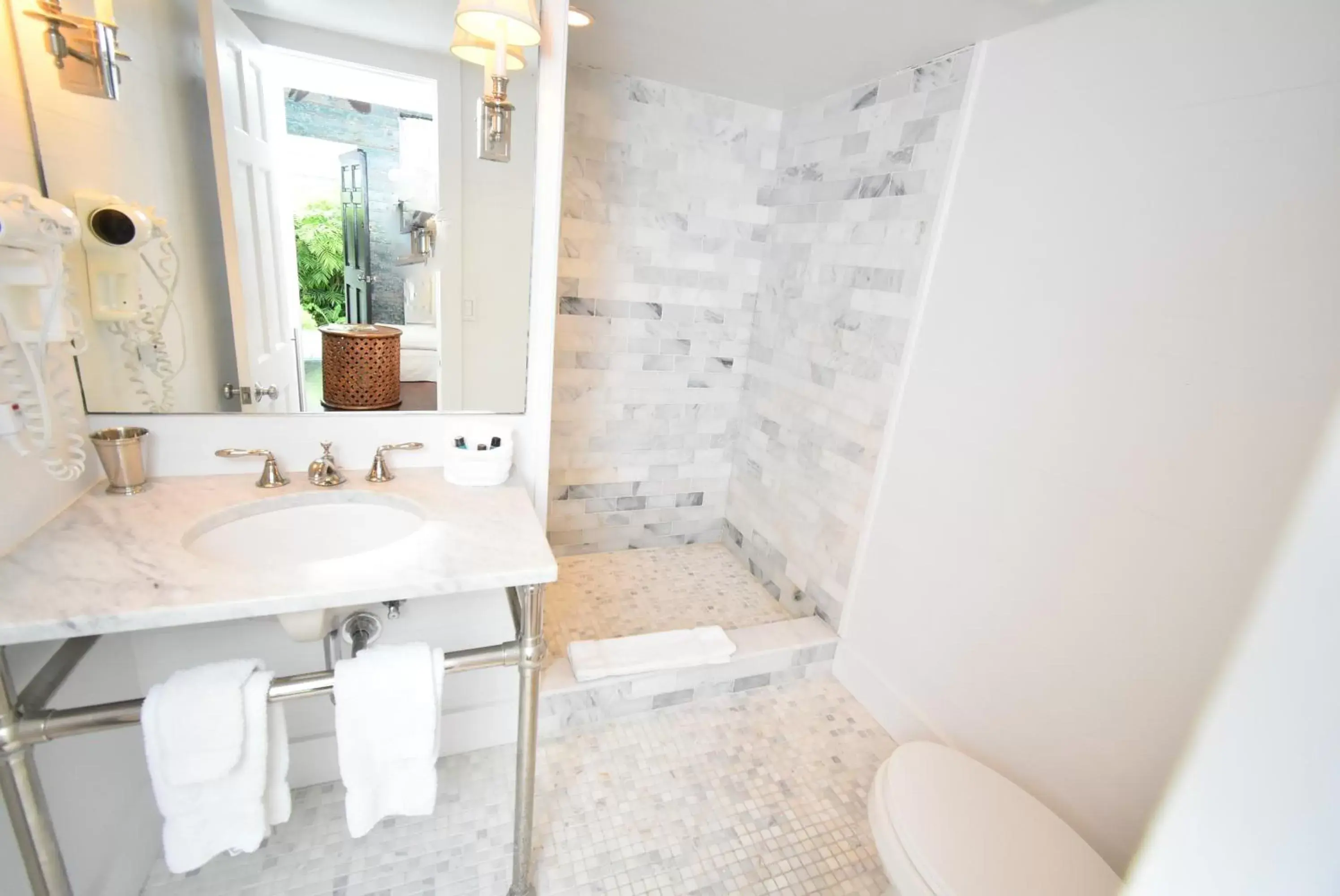 Bathroom in Simonton Court Historic Inn & Cottages