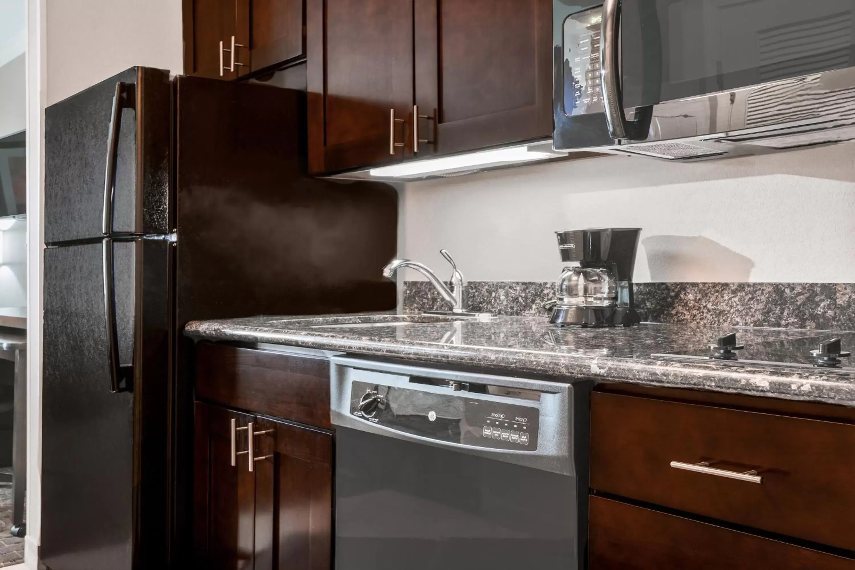 kitchen, Kitchen/Kitchenette in TownePlace Suites by Marriott Seguin