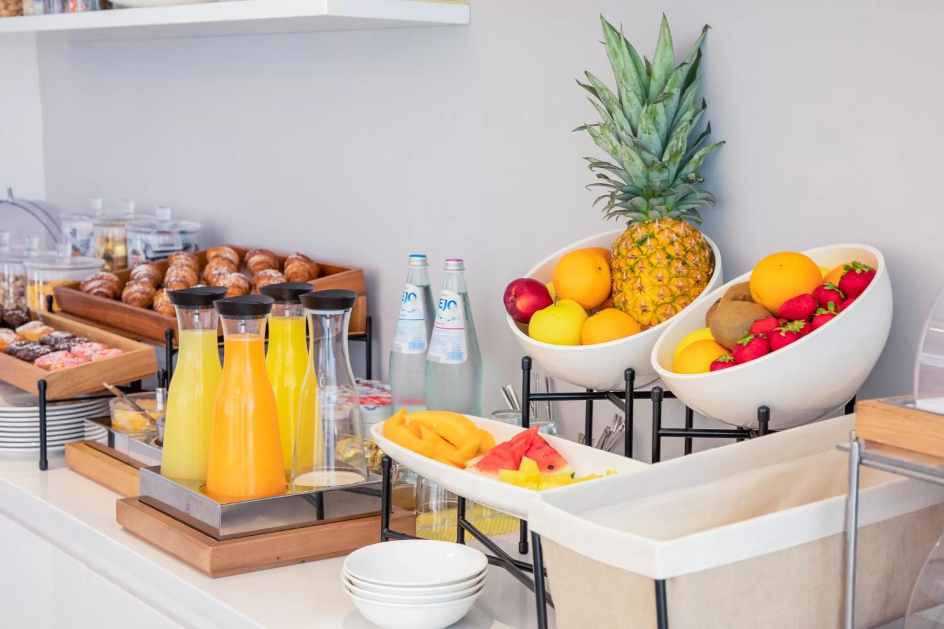 Food and drinks in Hotel Baby