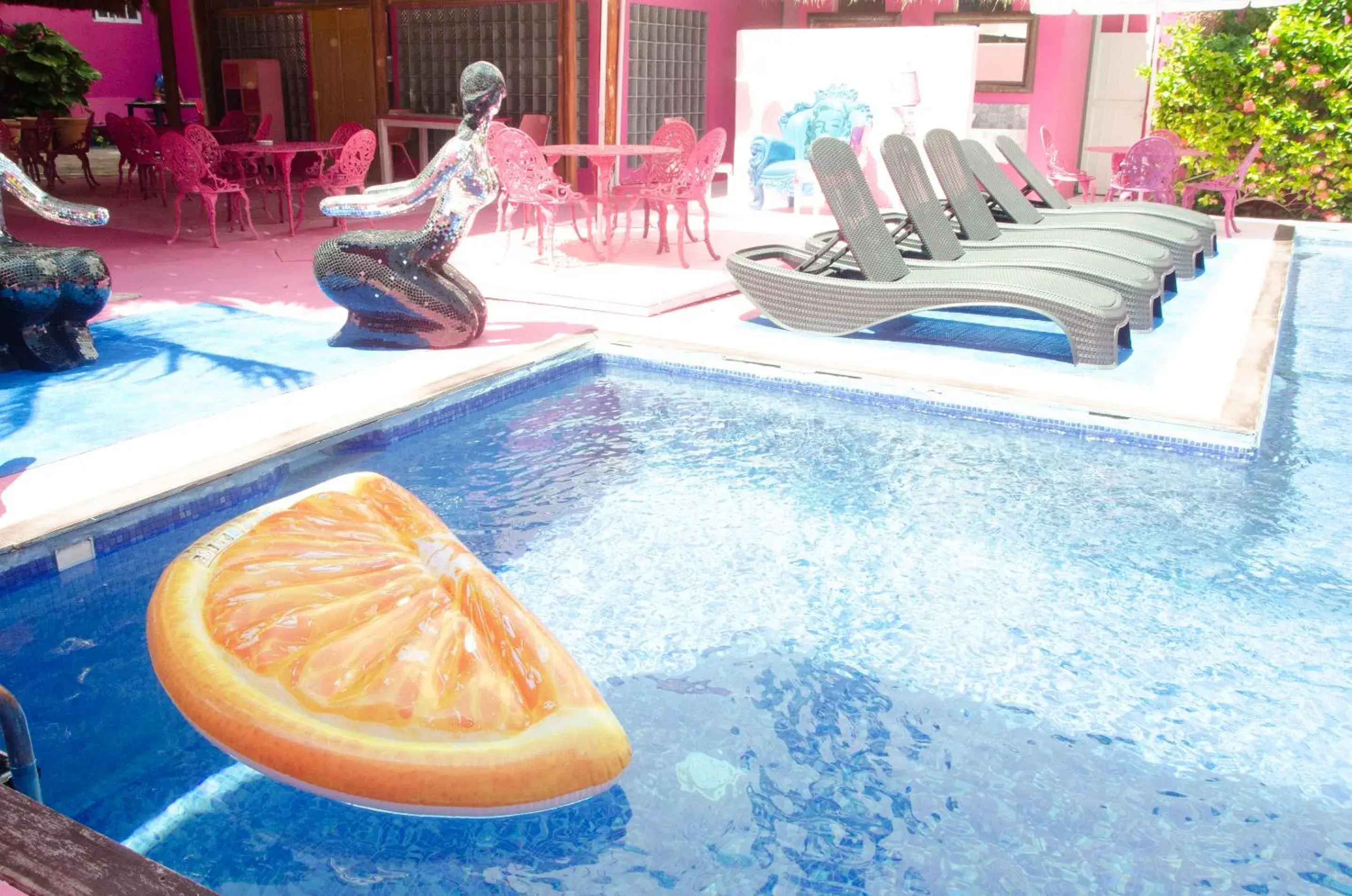 Pool view, Swimming Pool in Mala Vecindad Playa Beer Hotel