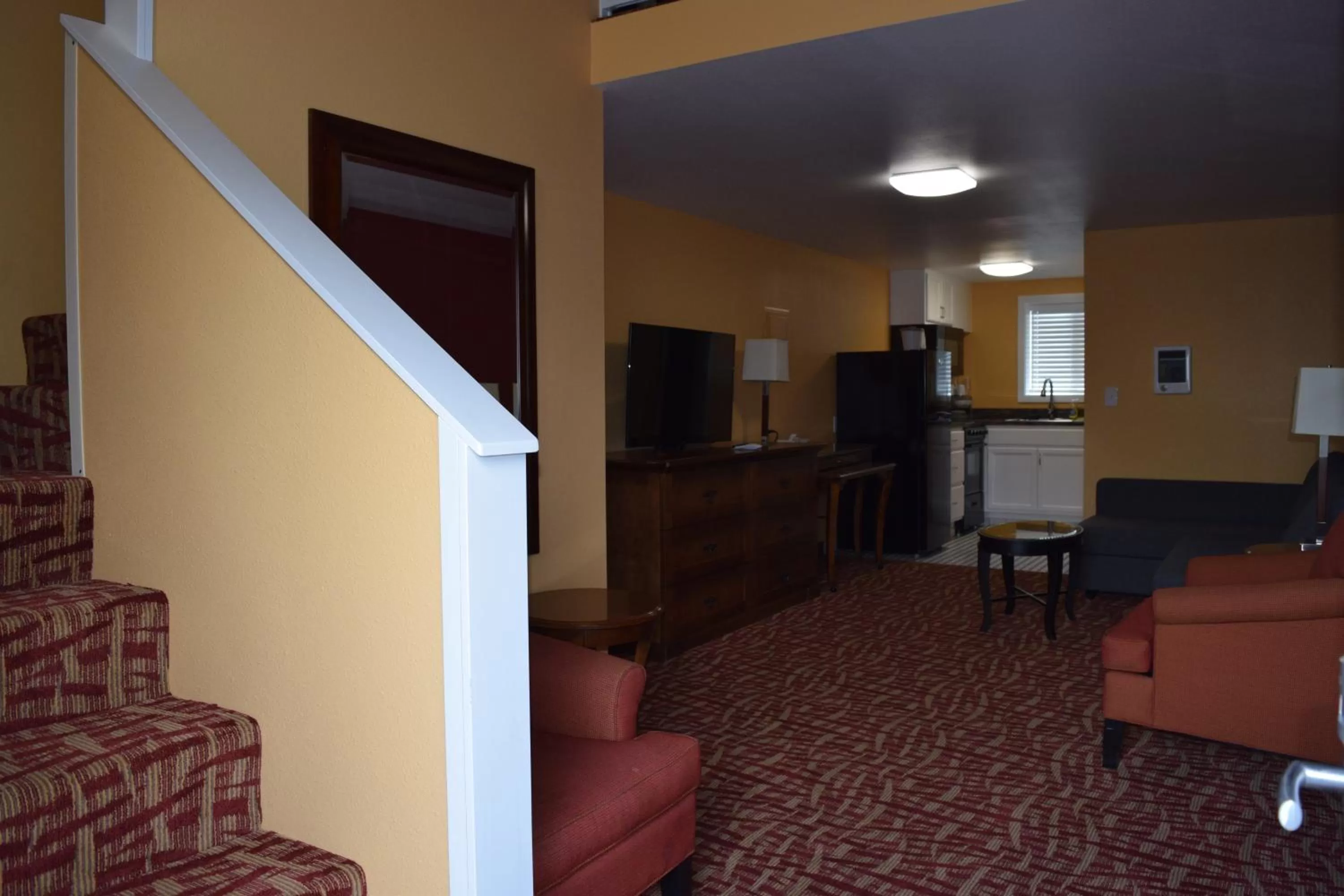 TV and multimedia in Dew Drop Inn