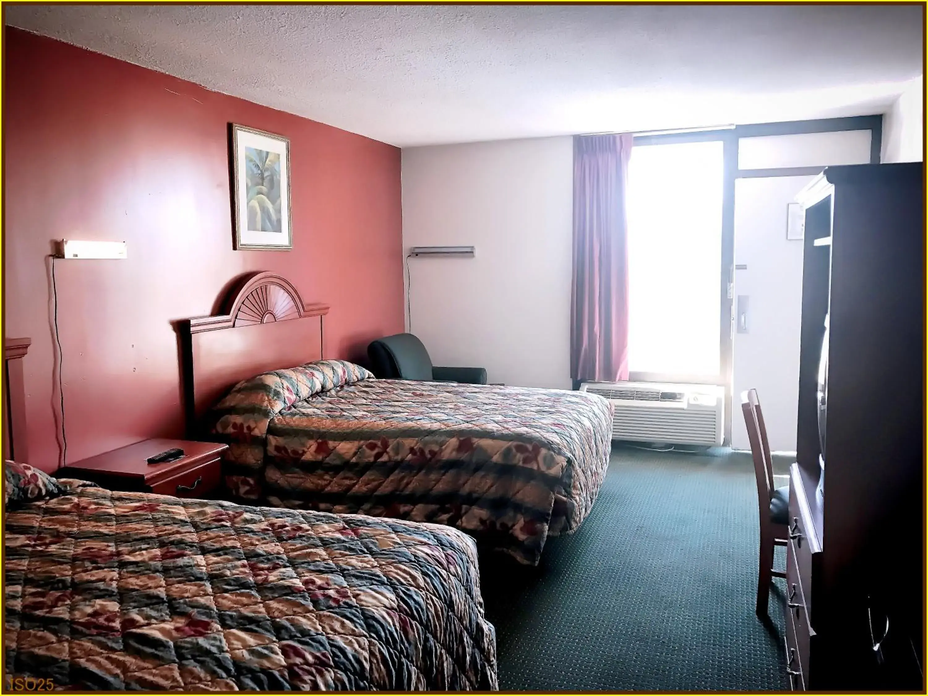 Bedroom, Bed in Stay Inn - Bartow