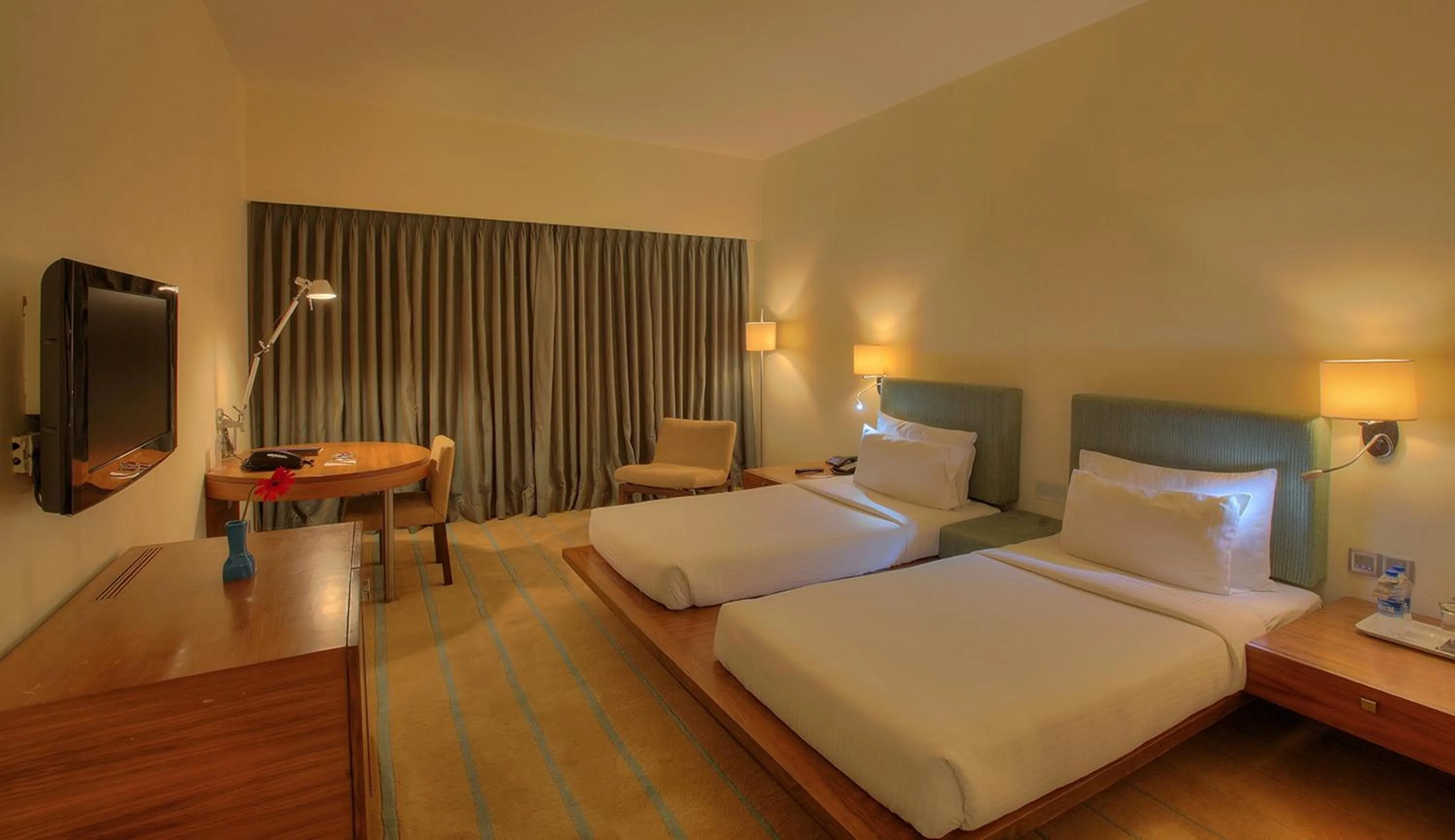 Photo of the whole room, Bed in Hotel Parc Estique