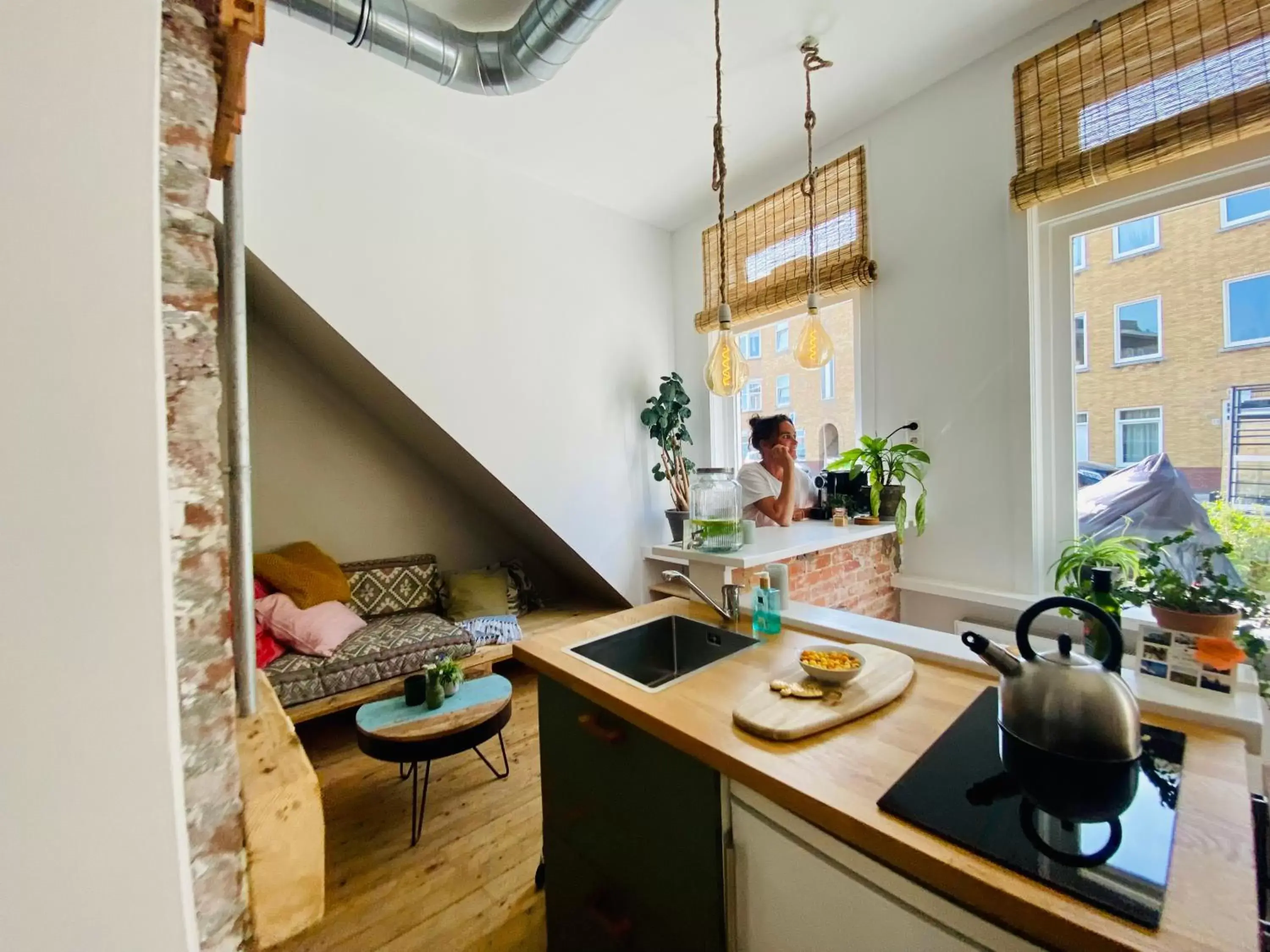 Kitchen/Kitchenette in Tiny Beachhouse