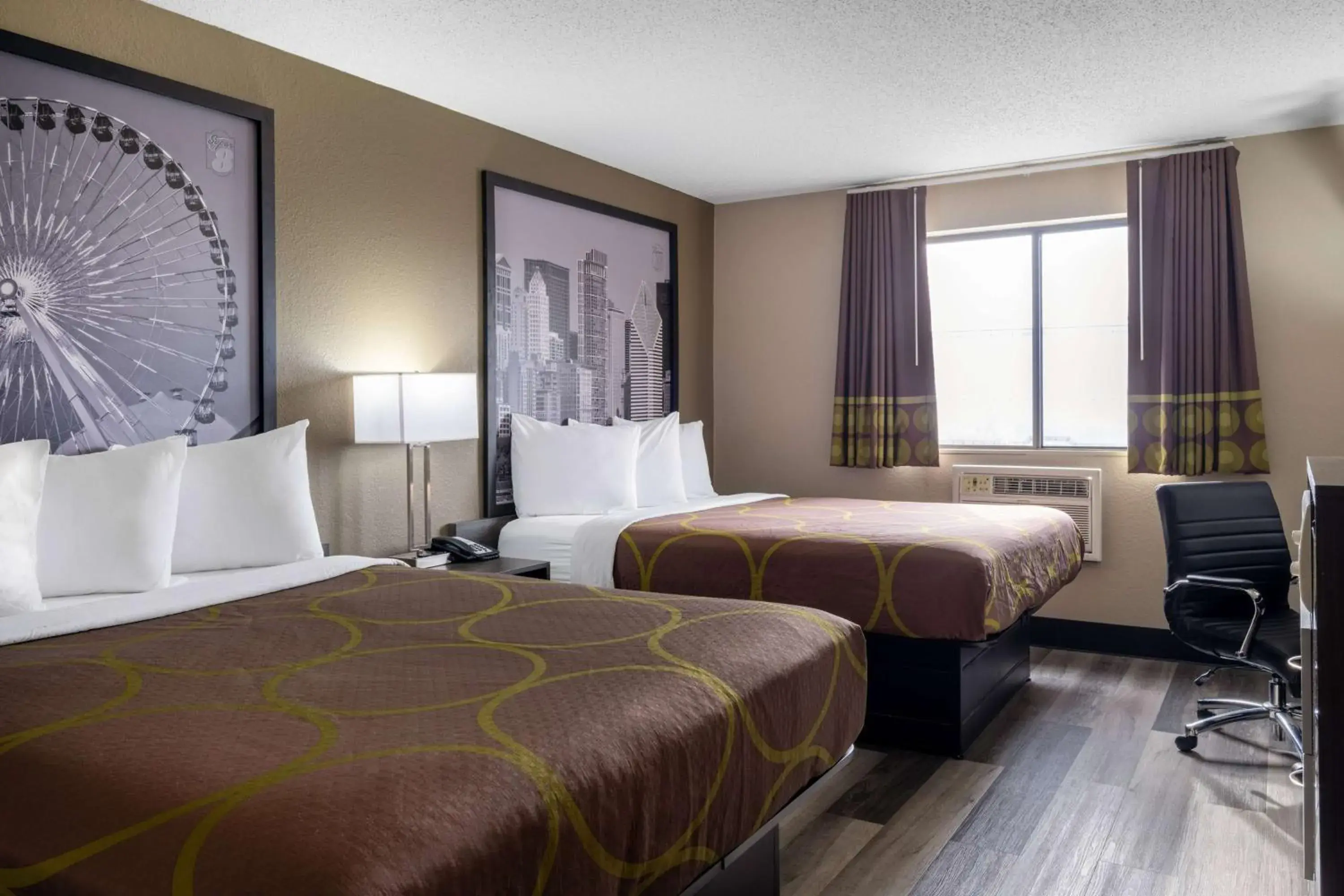 Photo of the whole room, Bed in Super 8 by Wyndham Merrillville