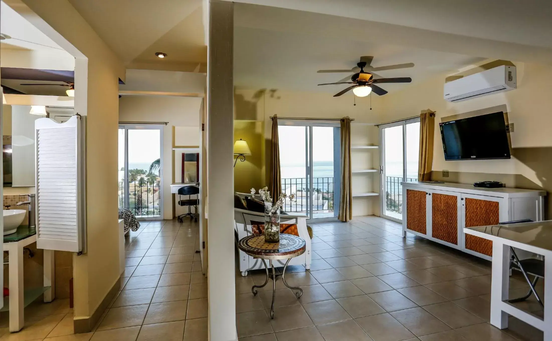 Living room in MariaMar Suites