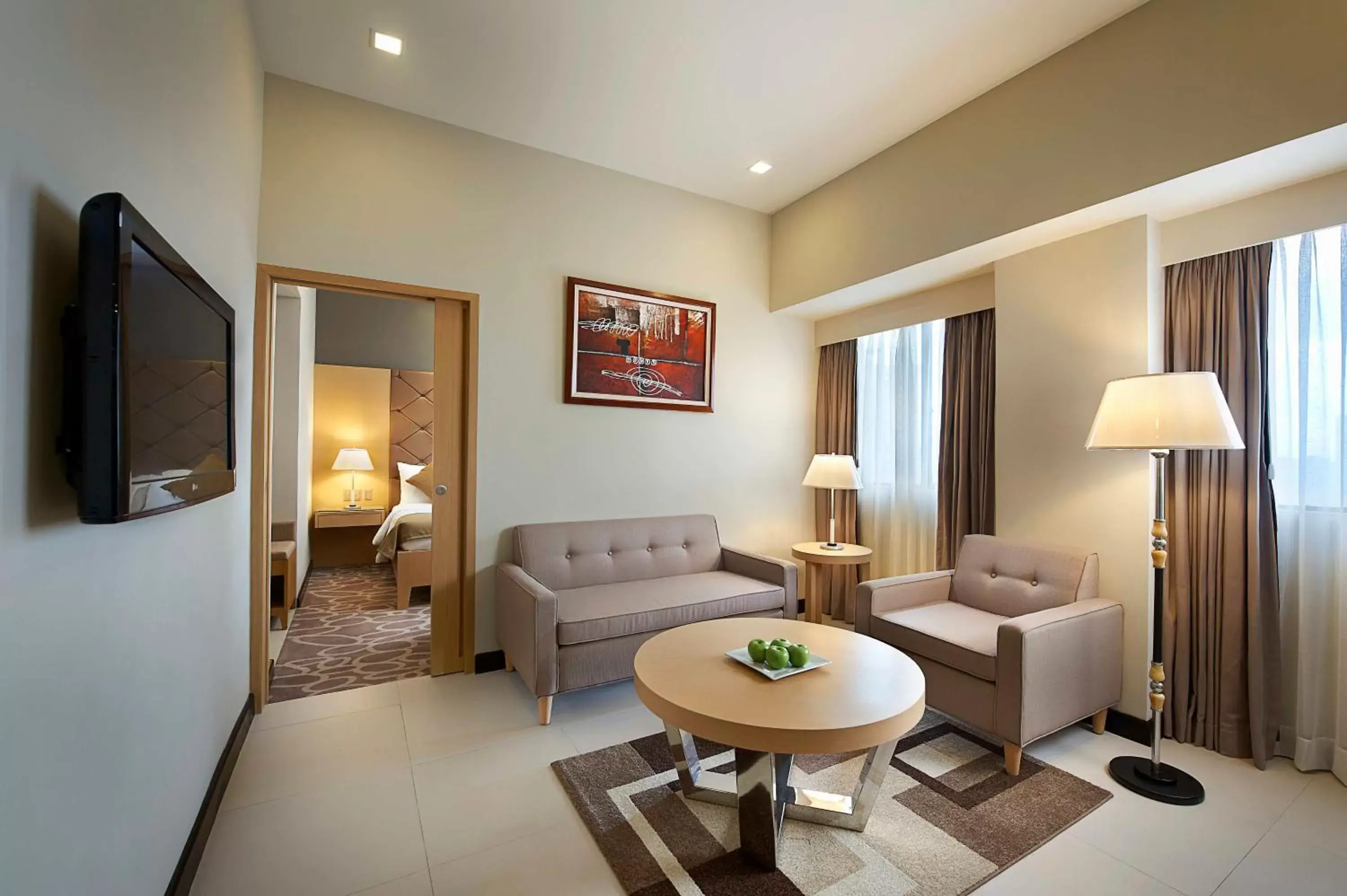 Living room, Seating Area in Berjaya Makati Hotel