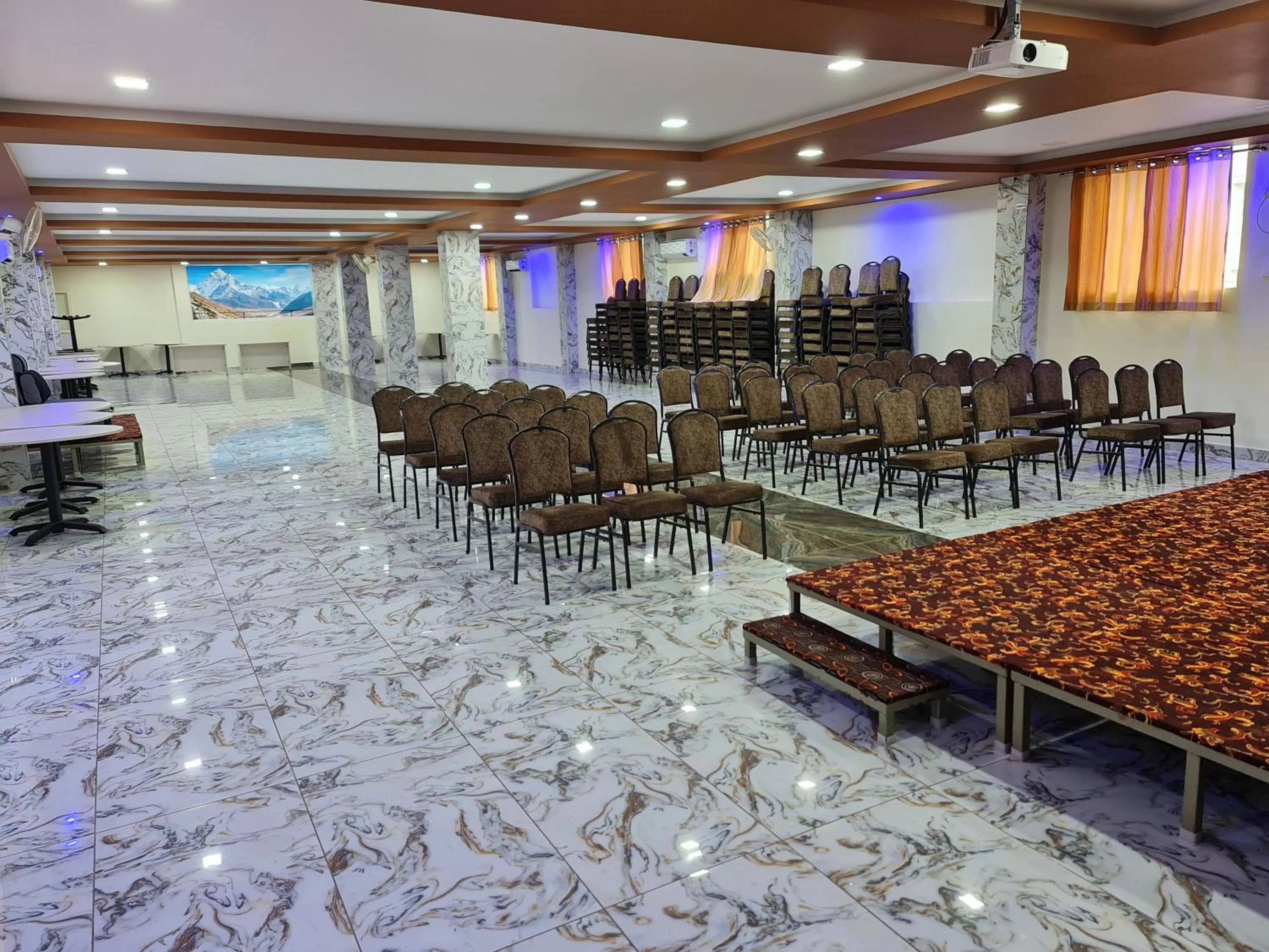 Banquet/Function facilities in Vijay Shree Inn