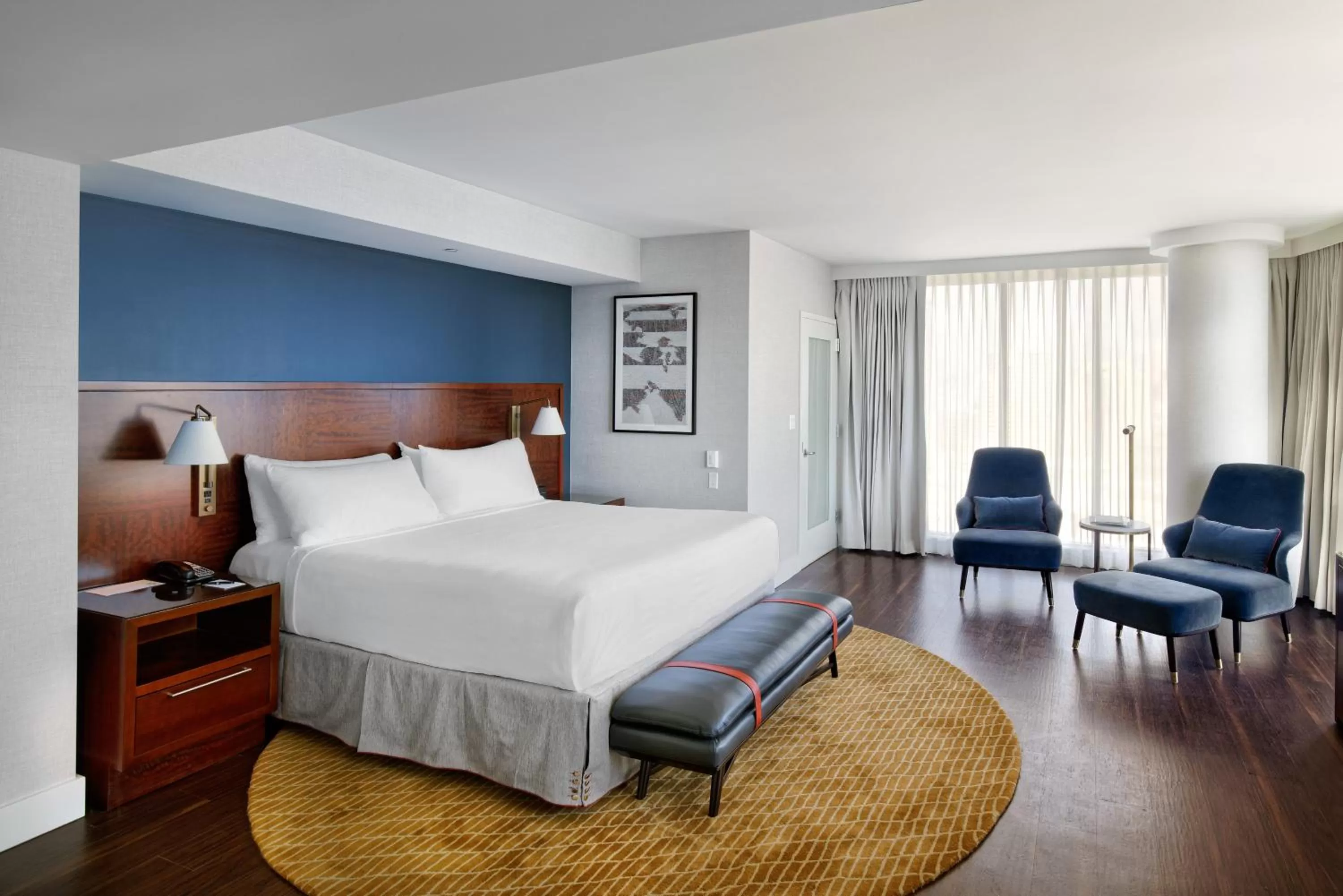 Photo of the whole room, Bed in InterContinental San Francisco by IHG