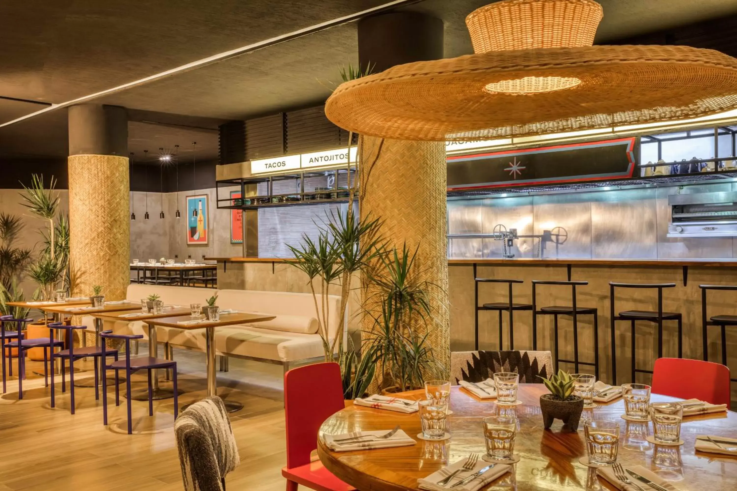 Restaurant/Places to Eat in Le Meridien Mexico City