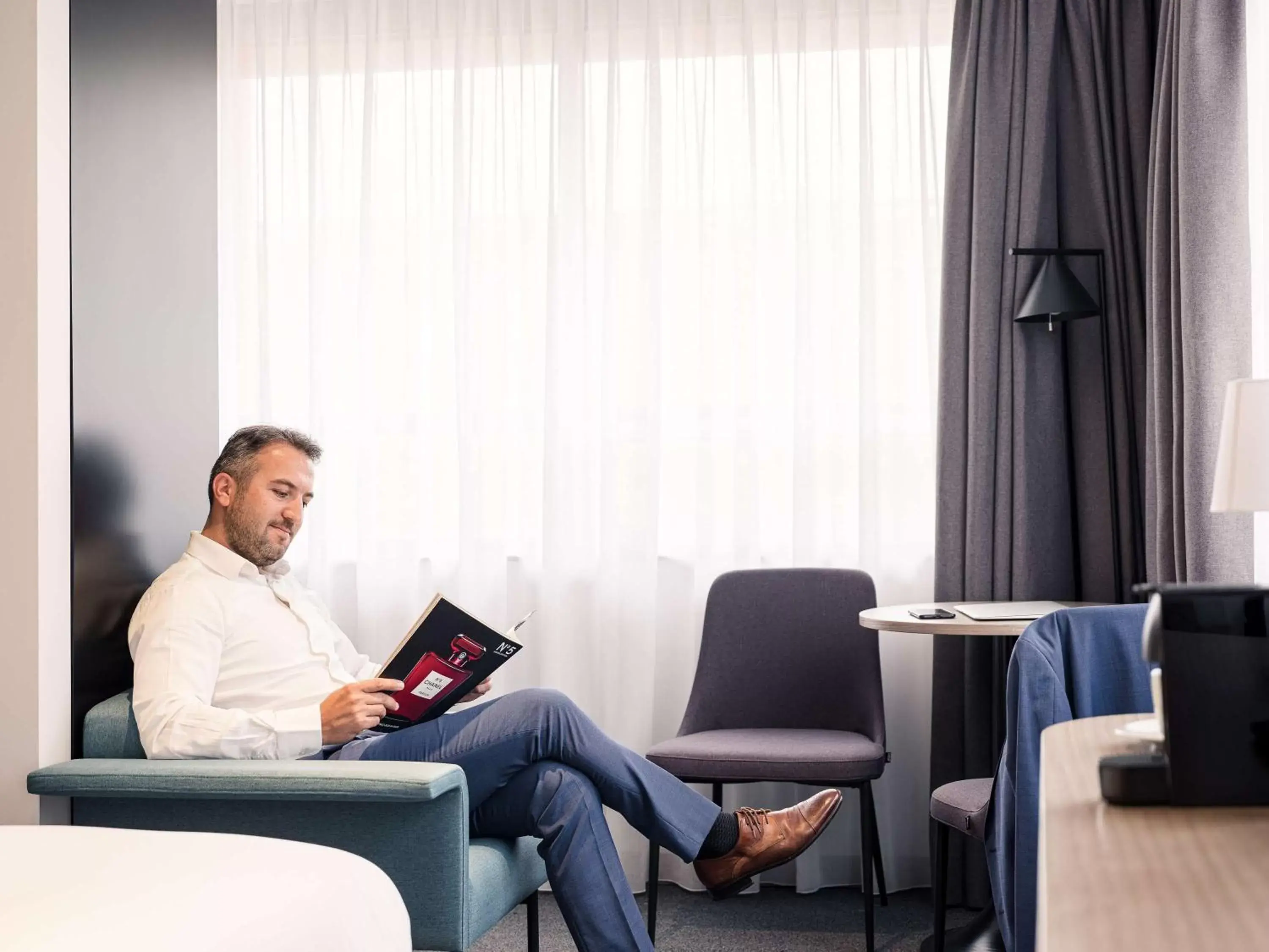 Living room in Executive Residency by Best Western Amsterdam Airport