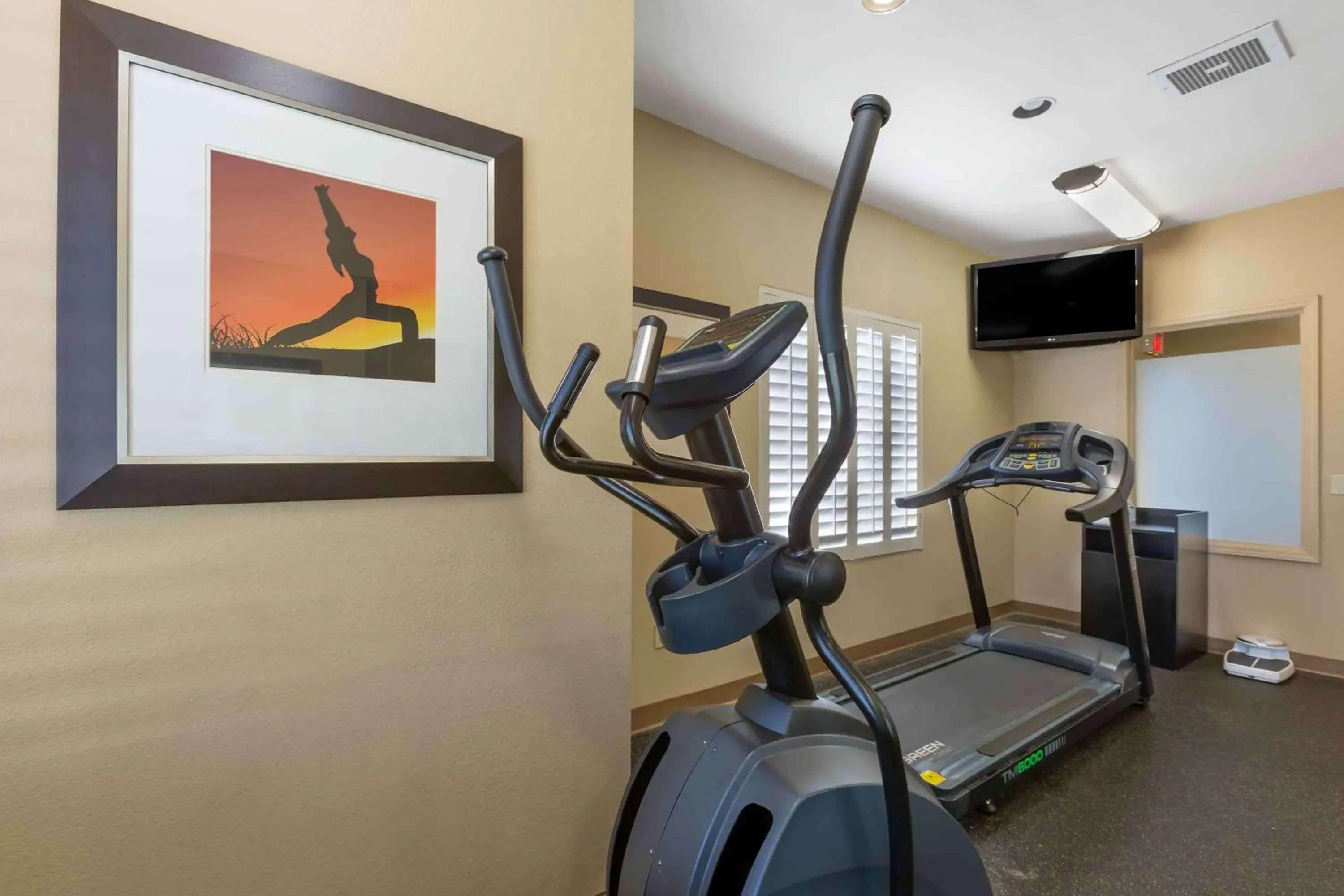 Fitness centre/facilities, Fitness Center/Facilities in Extended Stay America Suites - Phoenix - Chandler - E Chandler Blvd