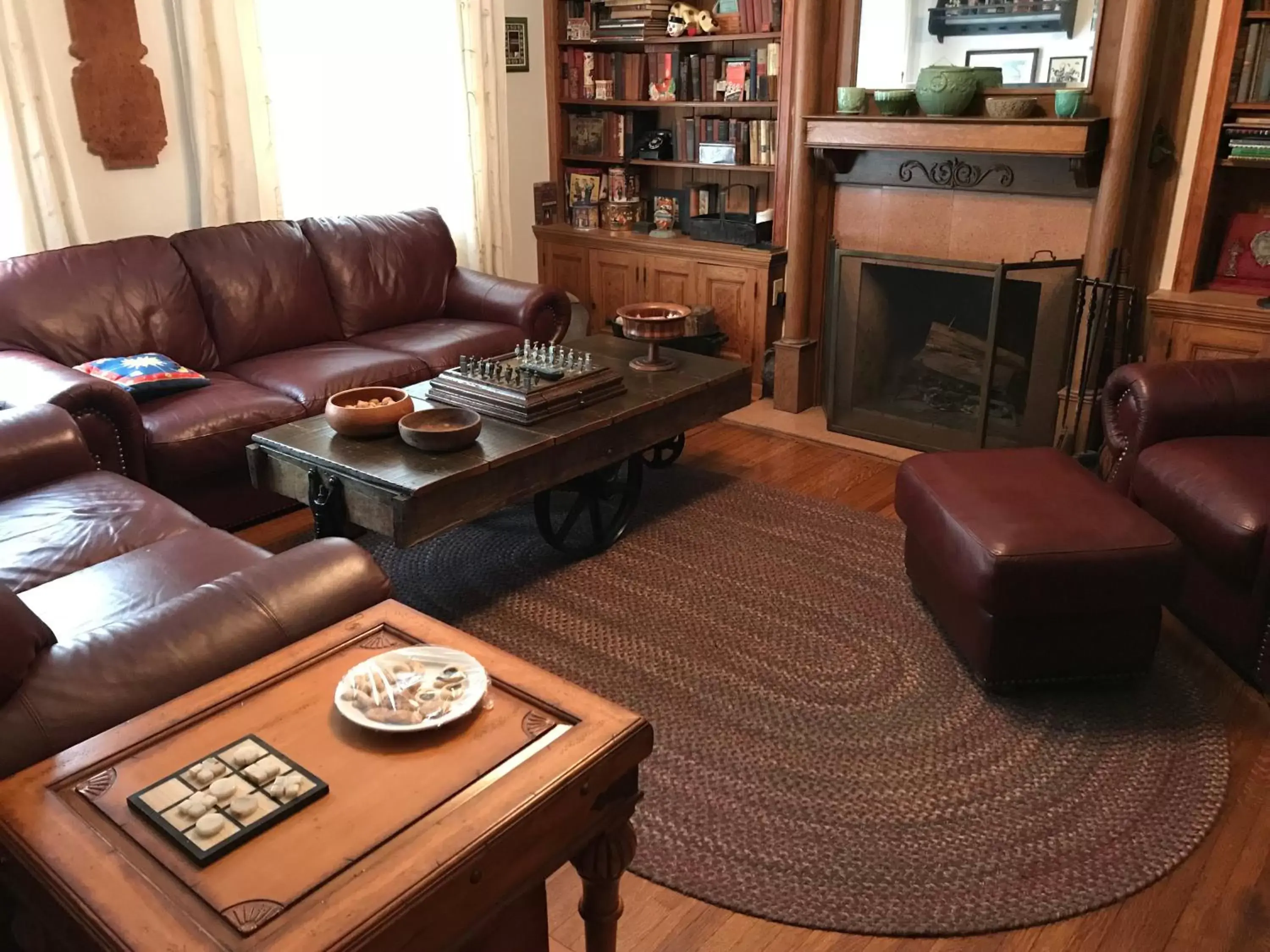 Communal lounge/ TV room, Seating Area in Casa Magnolia B & B