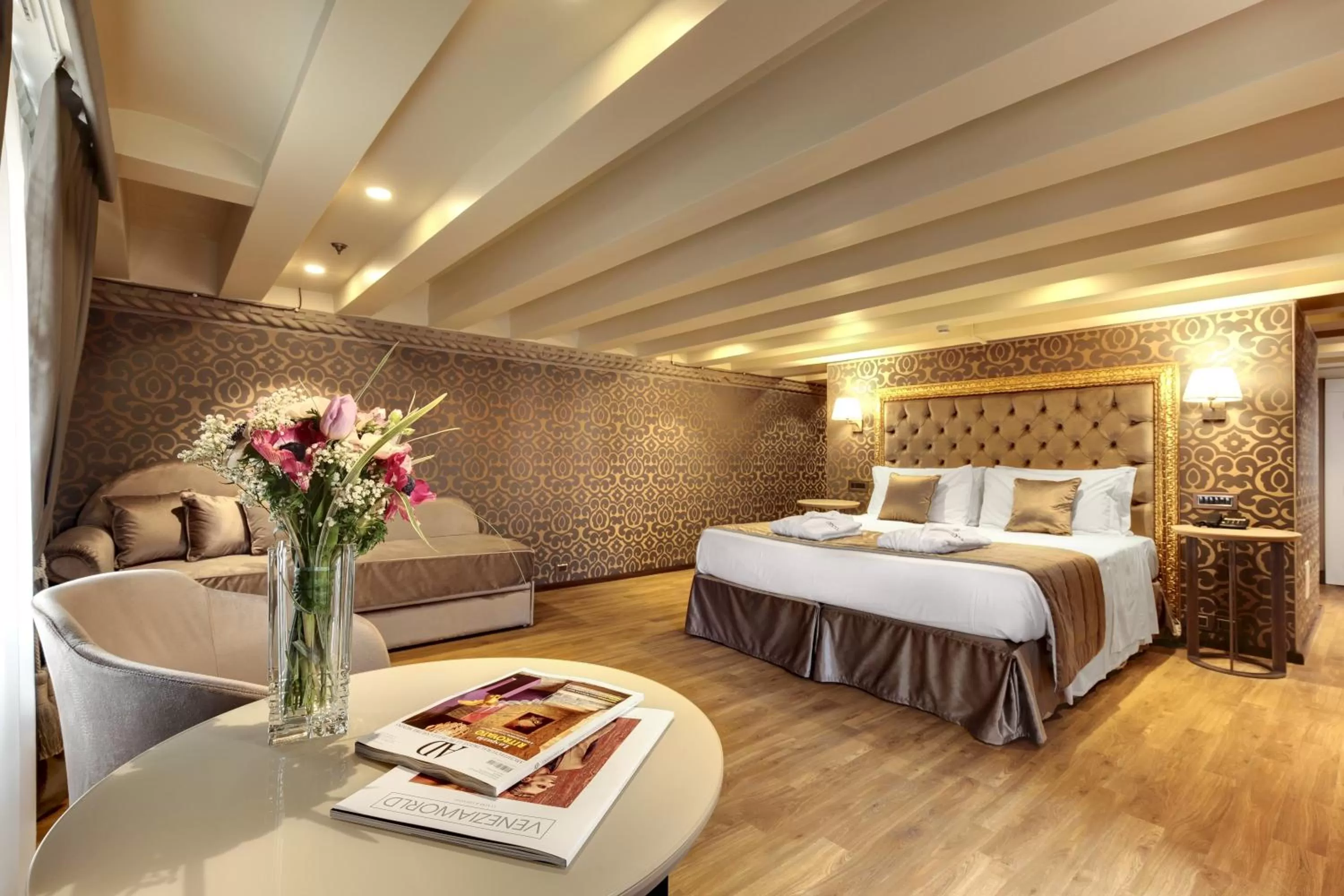 Photo of the whole room, Bed in Hotel Donà Palace