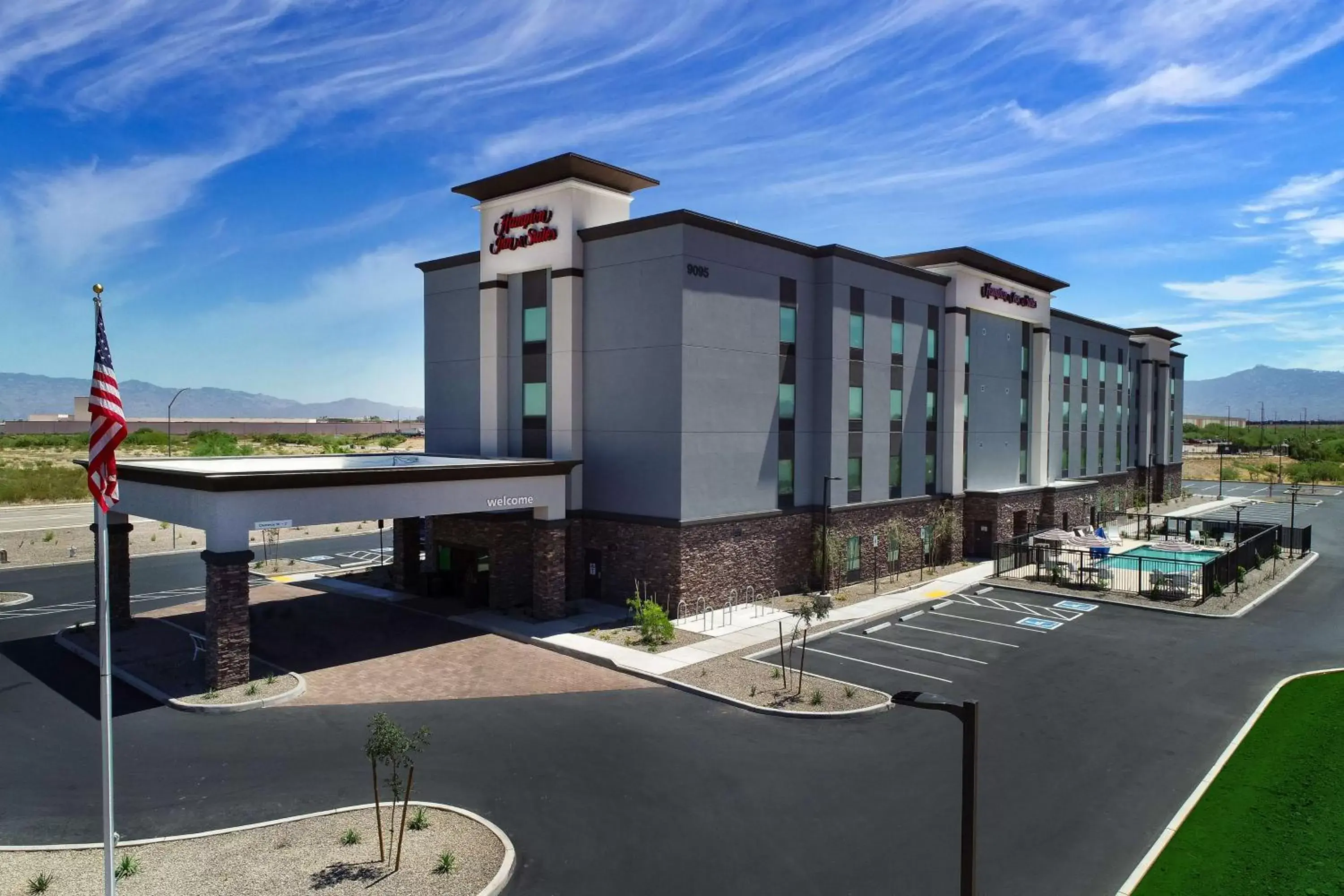 Property building in Hampton Inn Suites Tucson Tech Park