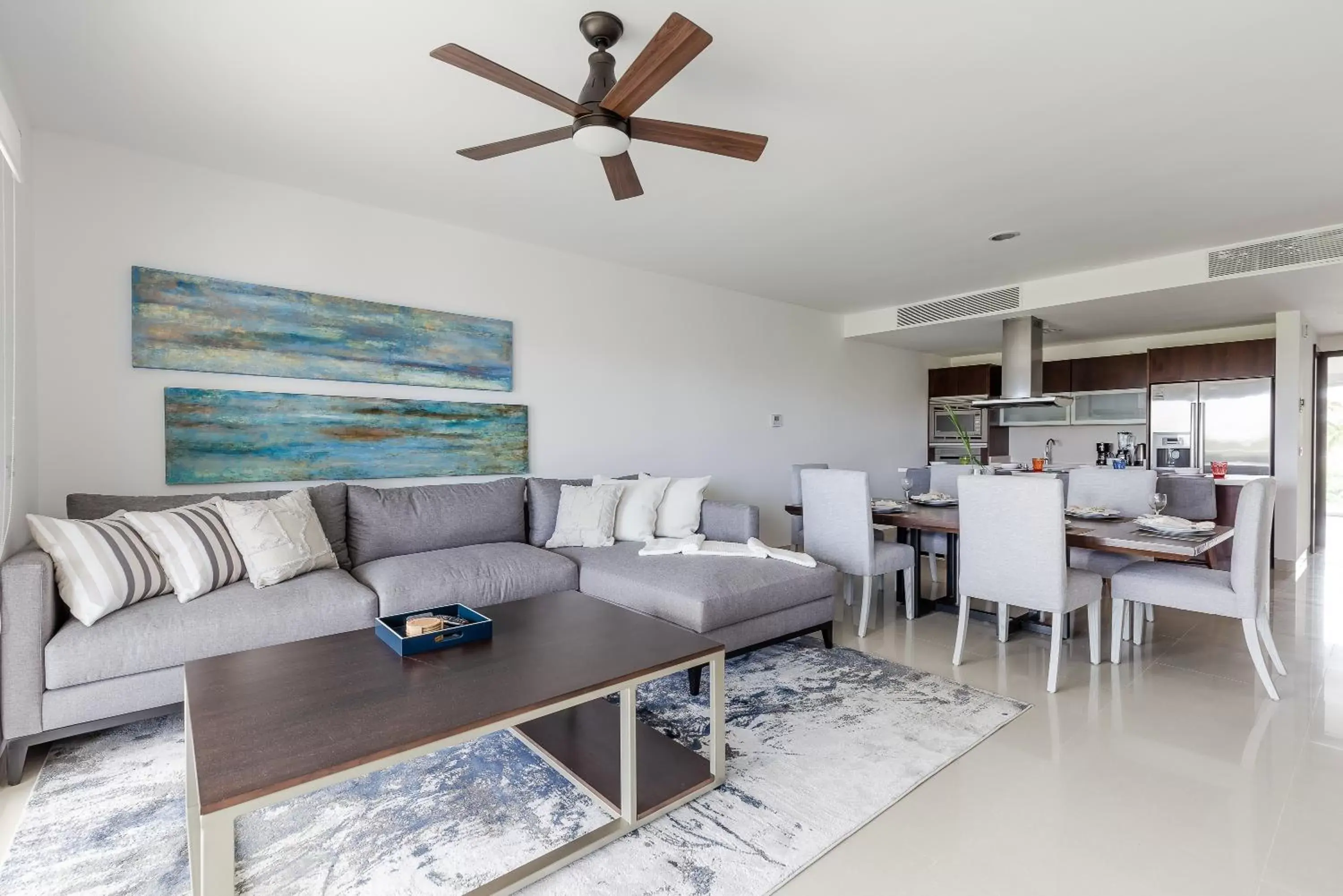 Seating Area in Mareazul Beach Front Condos At playa del Carmen