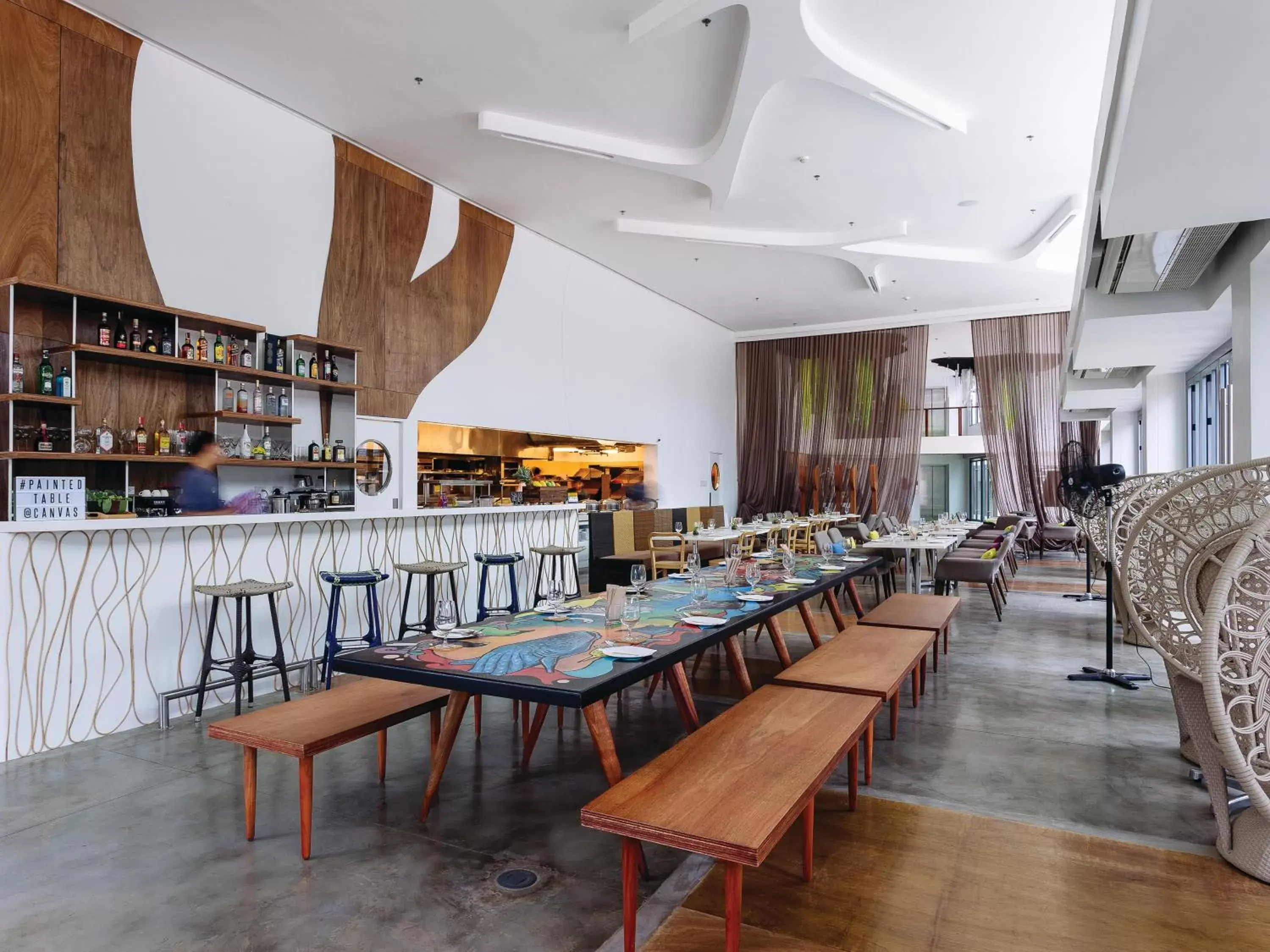 Restaurant/Places to Eat in Canvas Boutique Hotel